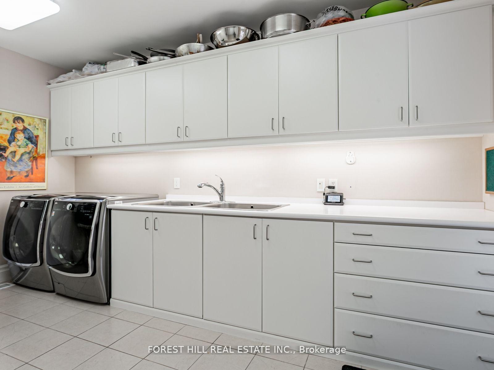









7


Cedarwood

Avenue,
Toronto,




ON
M2L 1L7

