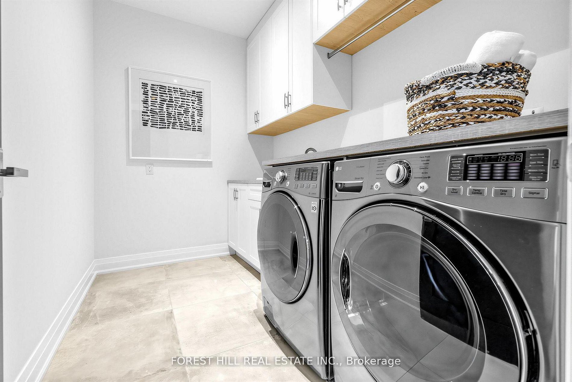 









41


Invermay

Avenue,
Toronto,




ON
M3H 1Z1

