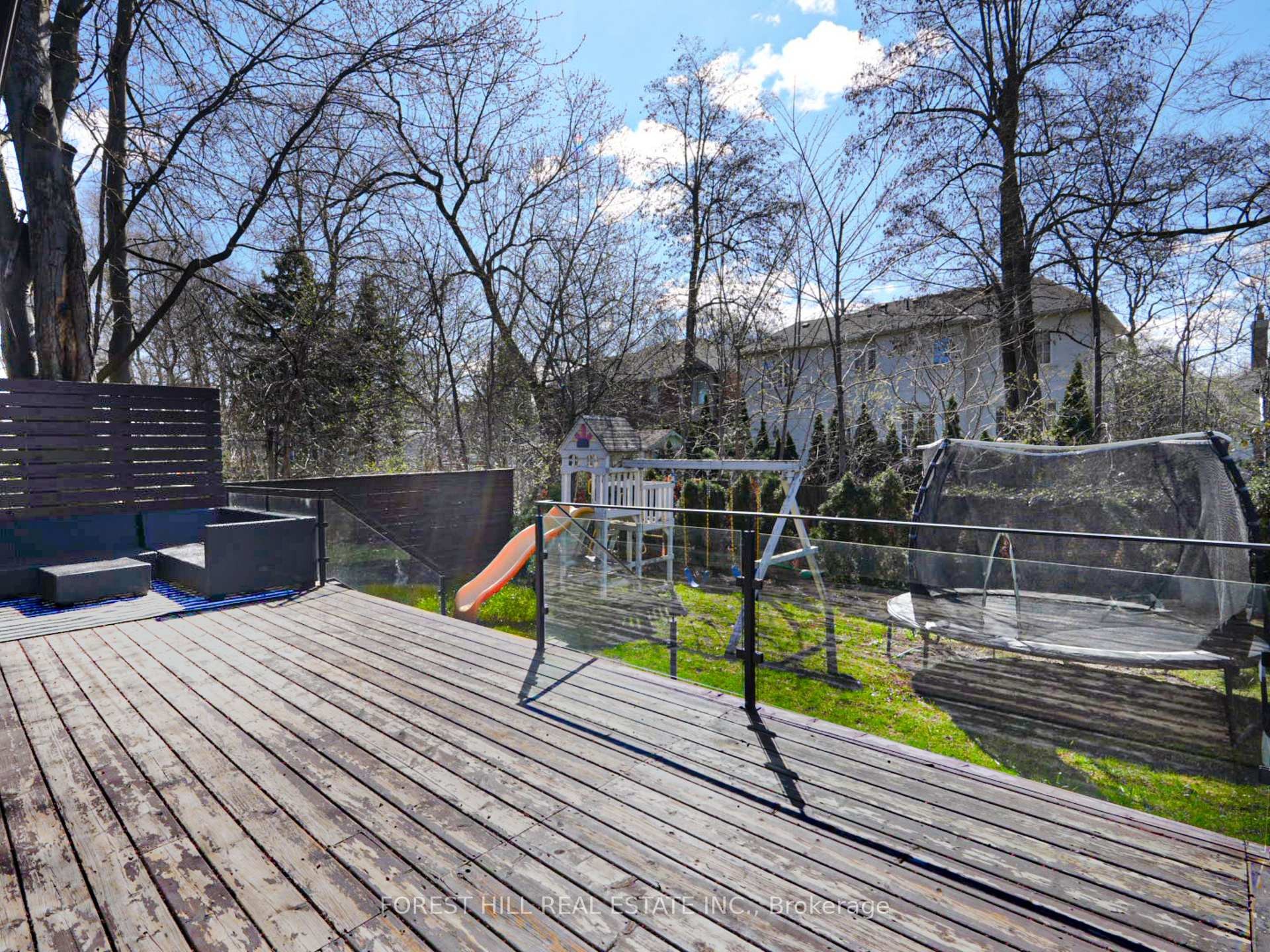 









41


Invermay

Avenue,
Toronto,




ON
M3H 1Z1

