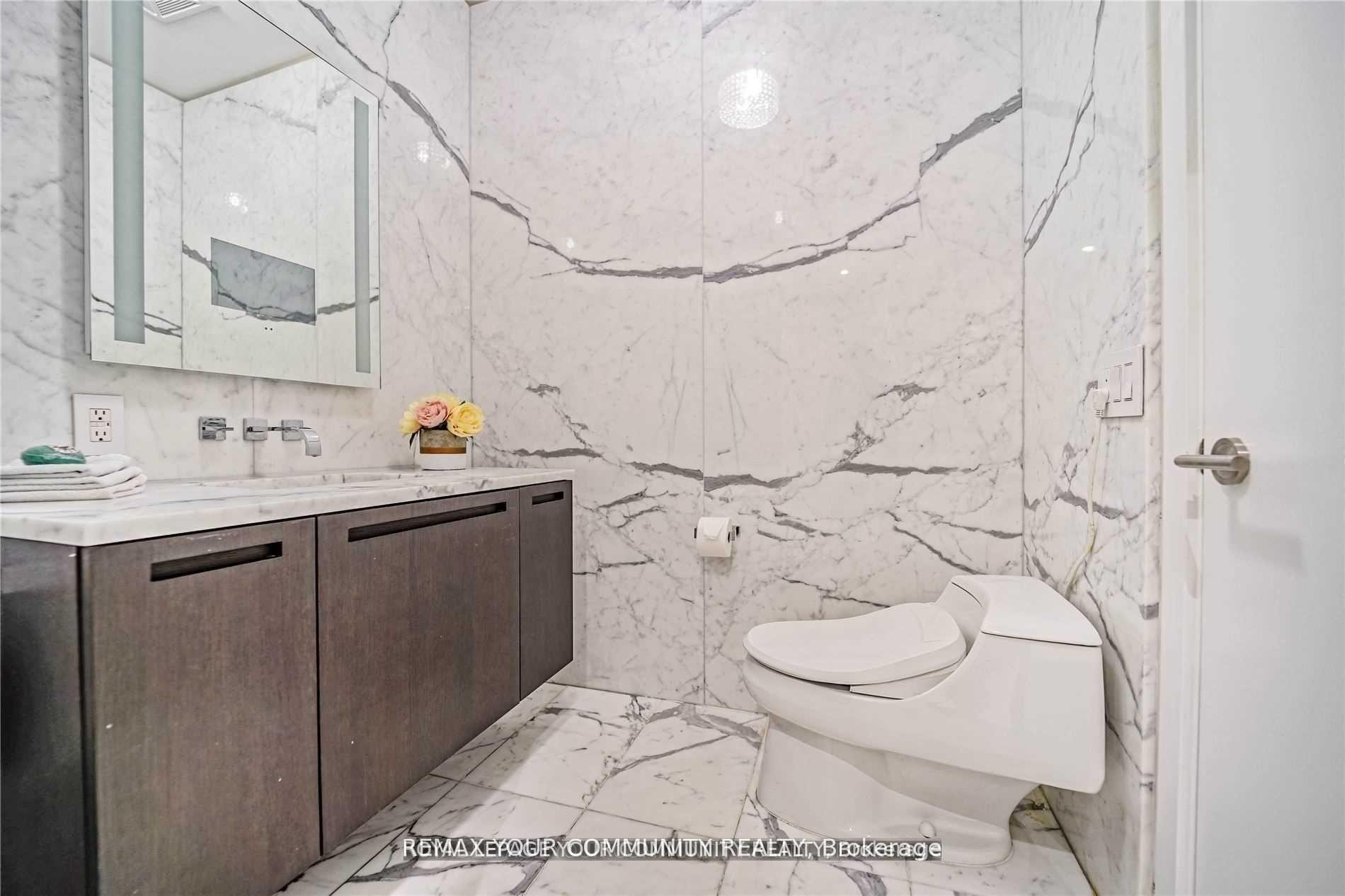 









180


University

Avenue, 5207,
Toronto,




ON
M5H 0A2

