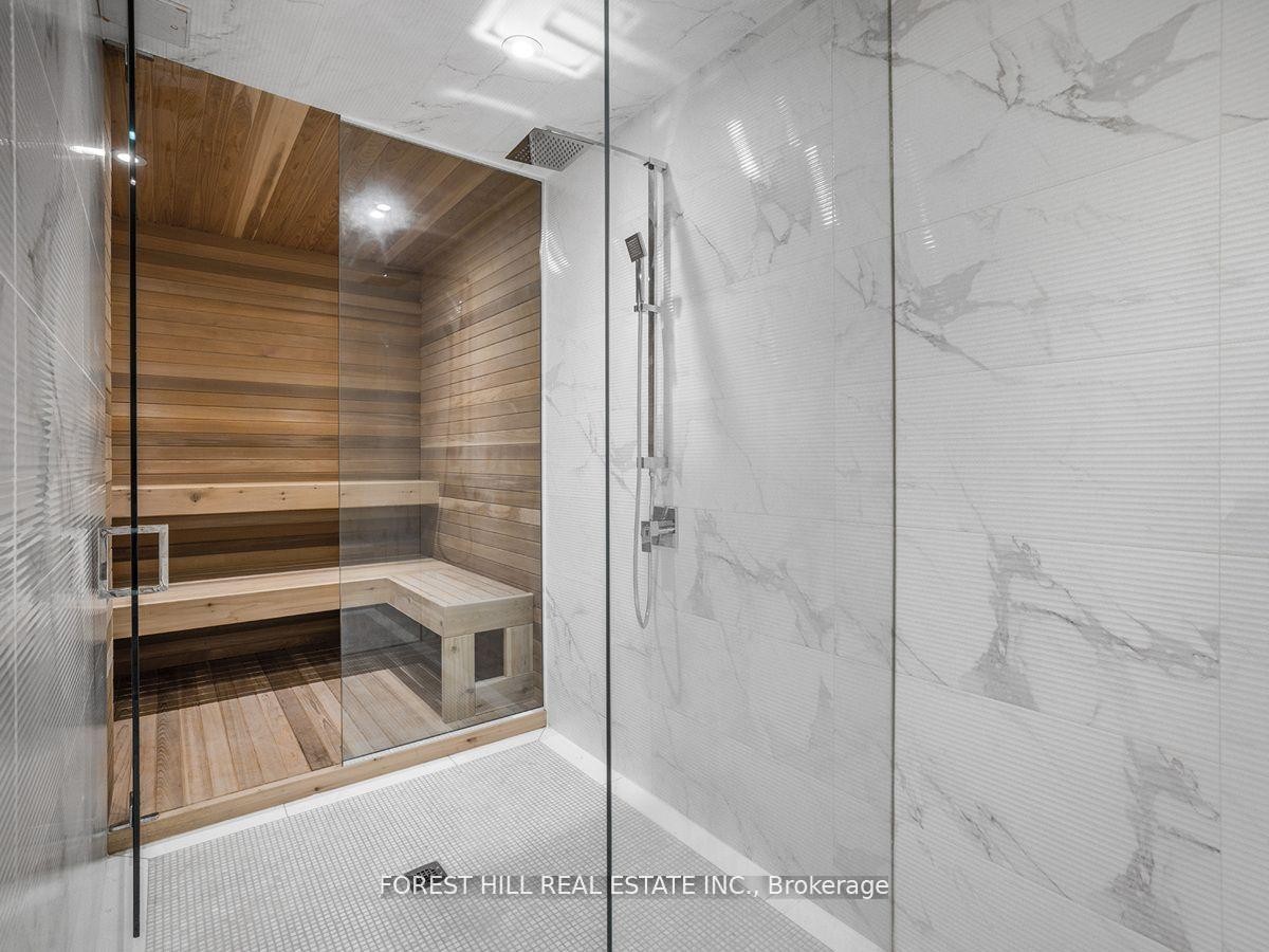 









19


Vesta

Drive,
Toronto,




ON
M5P 2Z4

