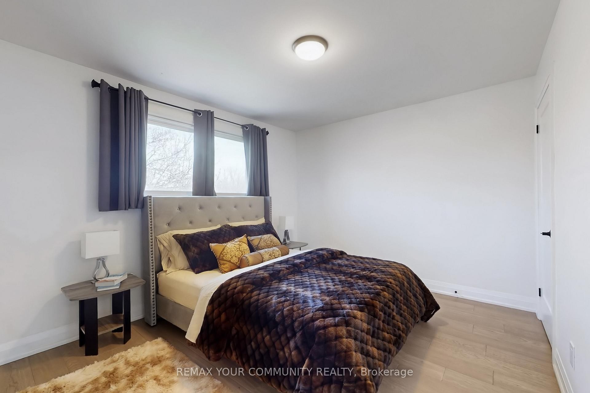 









26


Faye

Drive,
Toronto,




ON
M2J 3S6

