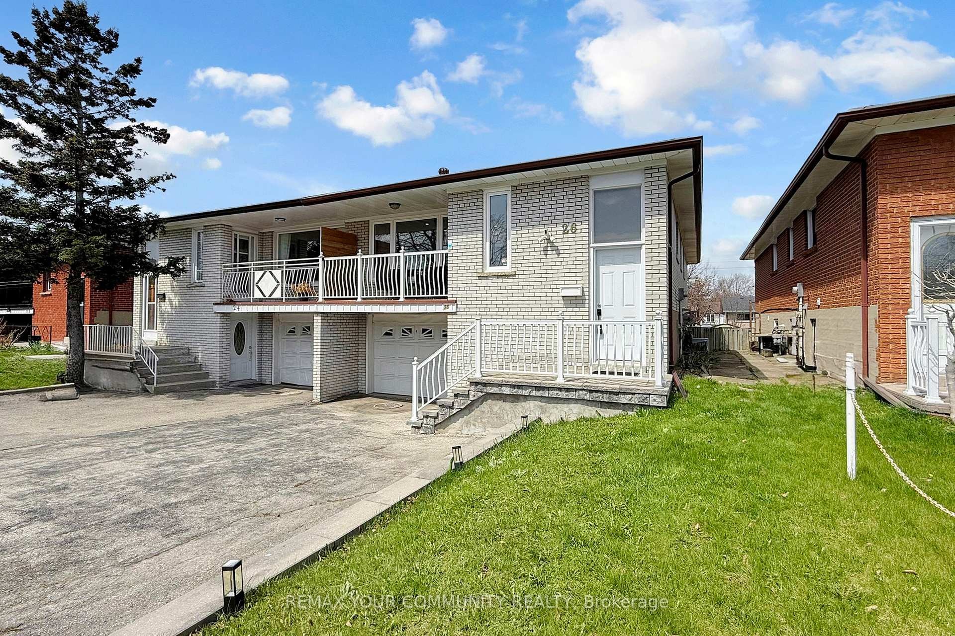 









26


Faye

Drive,
Toronto,




ON
M2J 3S6

