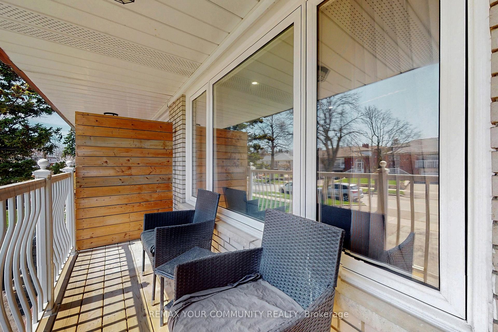 









26


Faye

Drive,
Toronto,




ON
M2J 3S6

