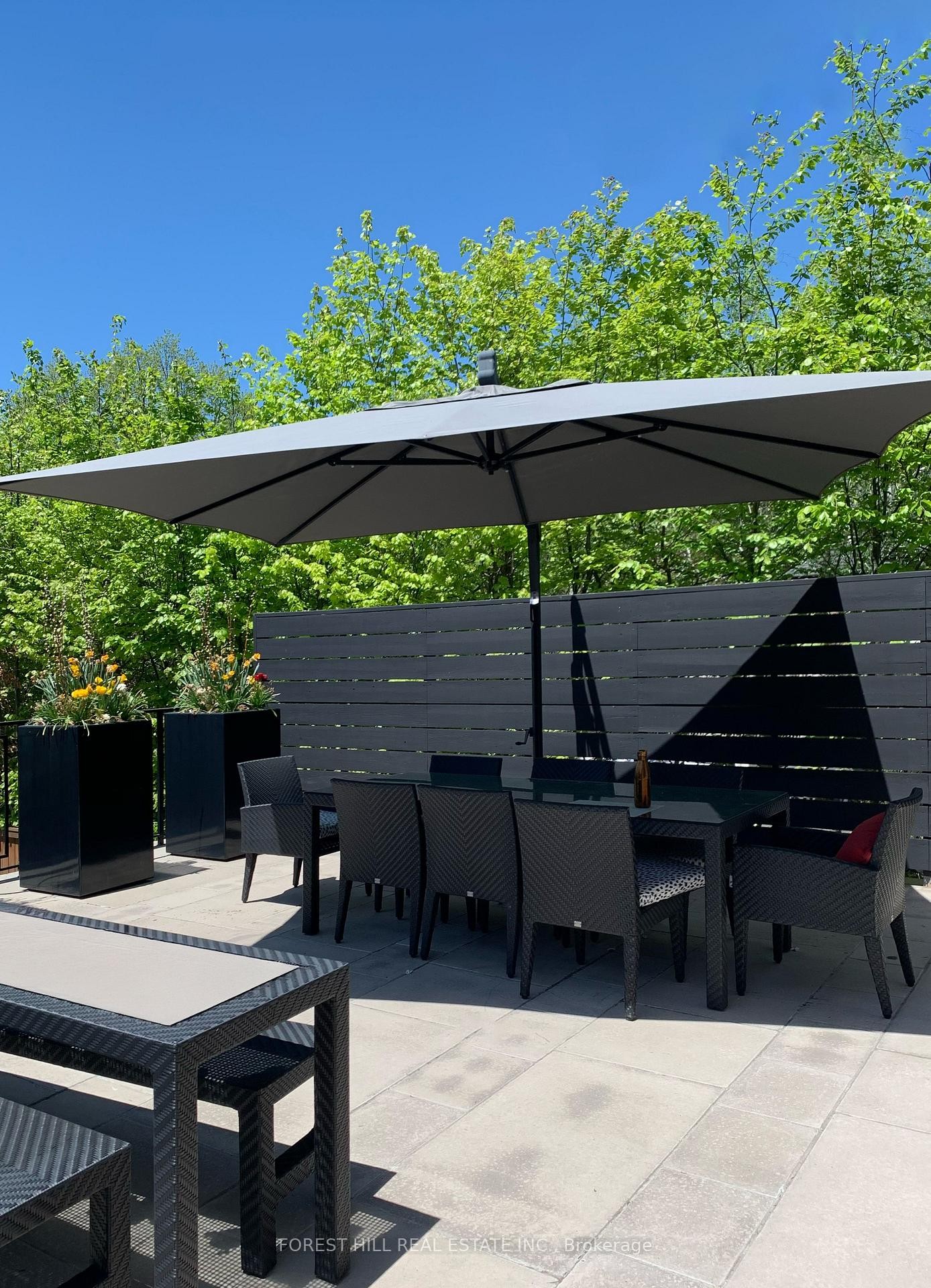 









48


Old Forest Hill

Road,
Toronto,




ON
M5P 2P9

