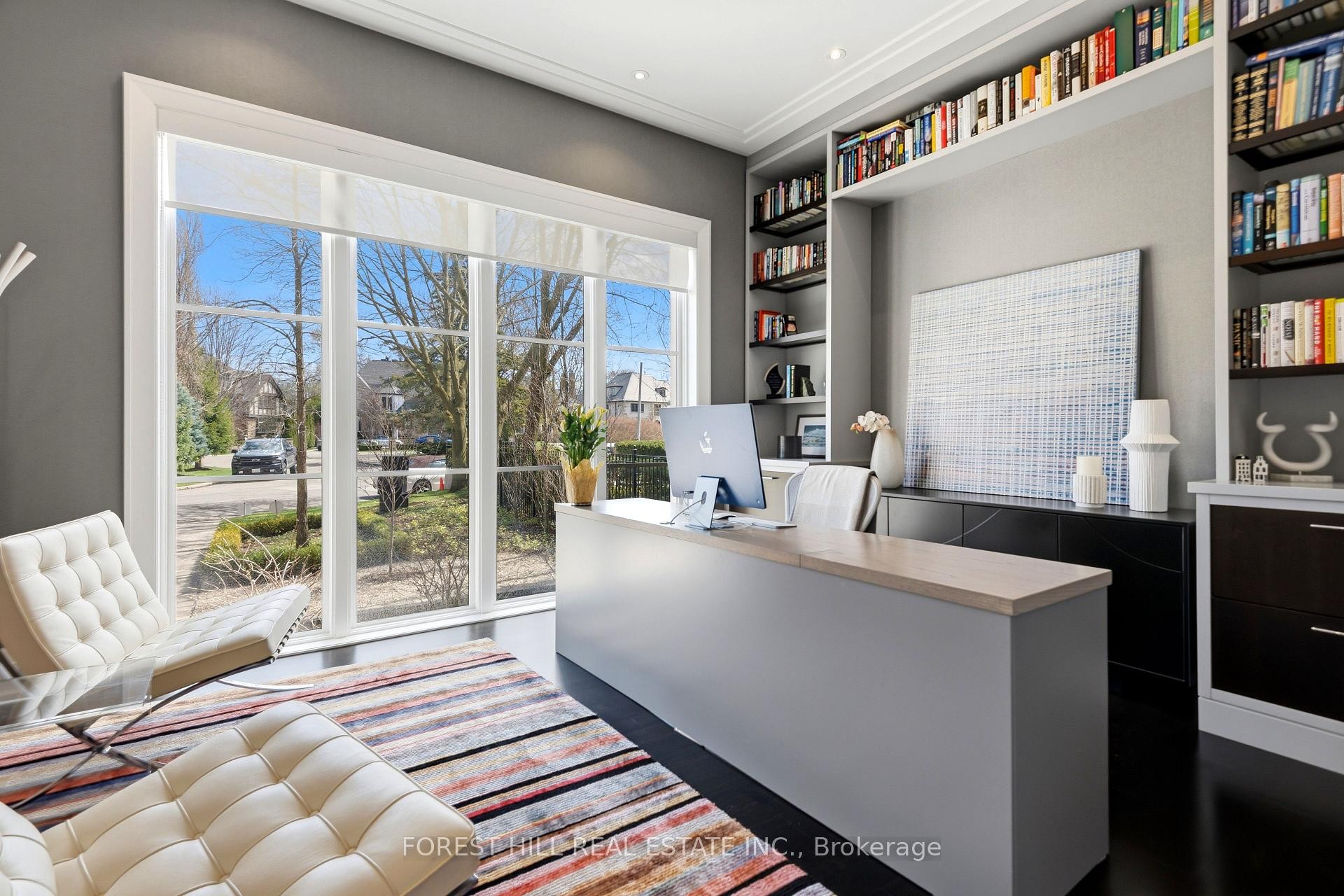 









48


Old Forest Hill

Road,
Toronto,




ON
M5P 2P9

