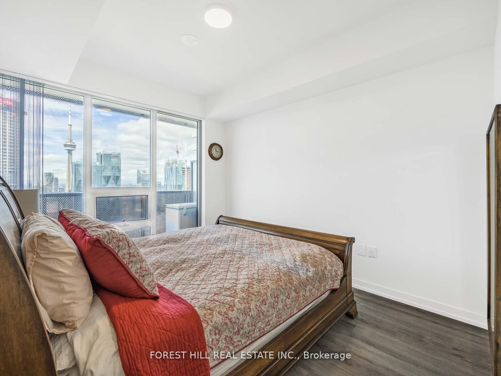 









138


Downes

Street, 6609,
Toronto,




ON
M5E 0E4

