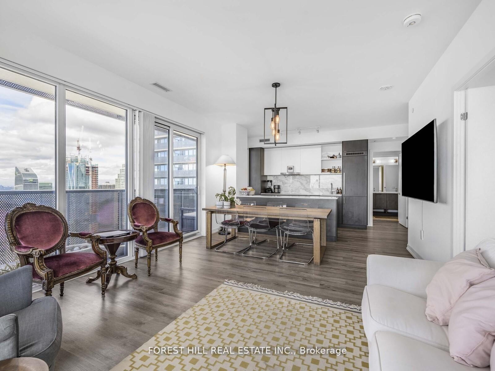 









138


Downes

Street, 6609,
Toronto,




ON
M5E 0E4

