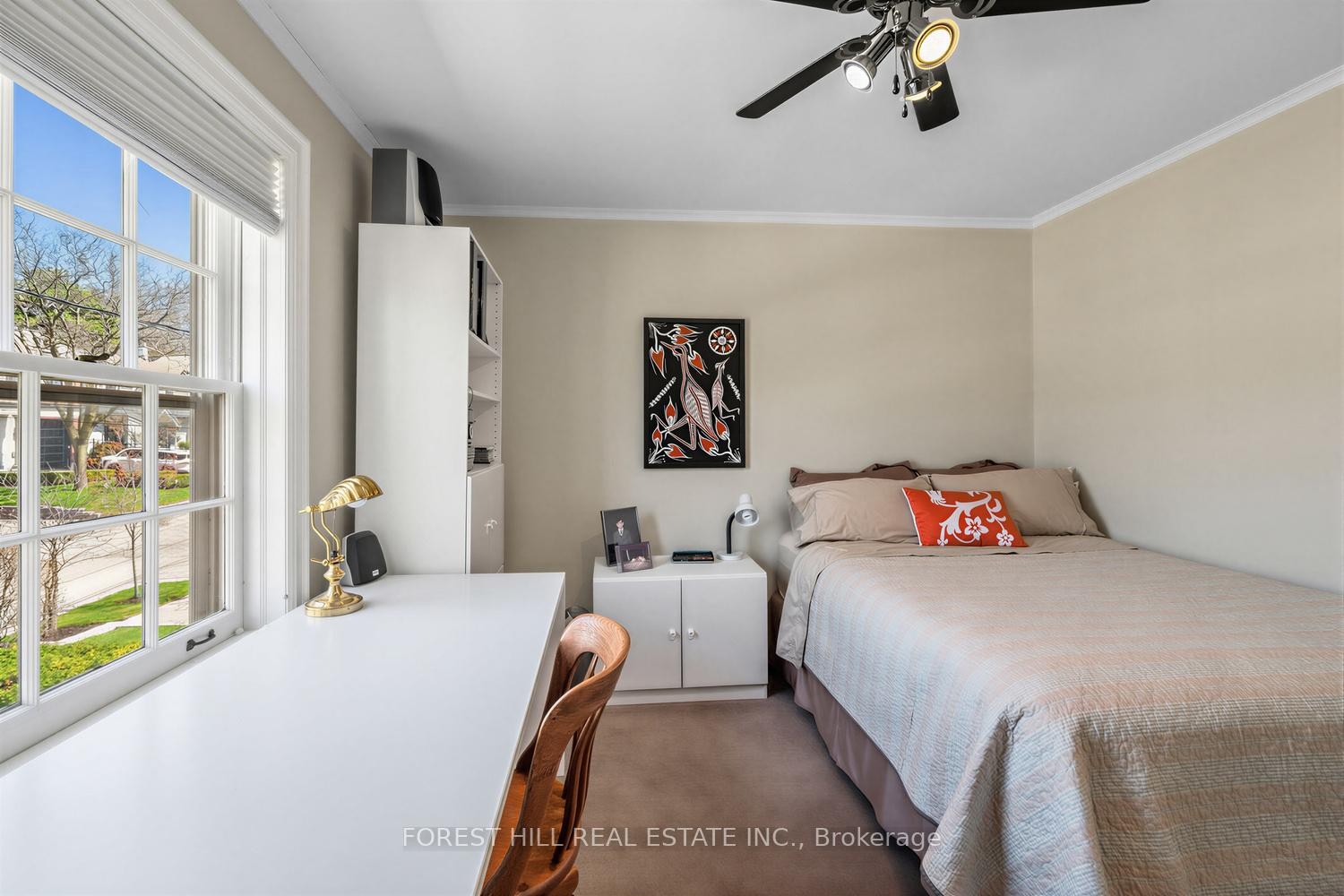 









339


Cortleigh

Boulevard,
Toronto,




ON
M5N 1R2

