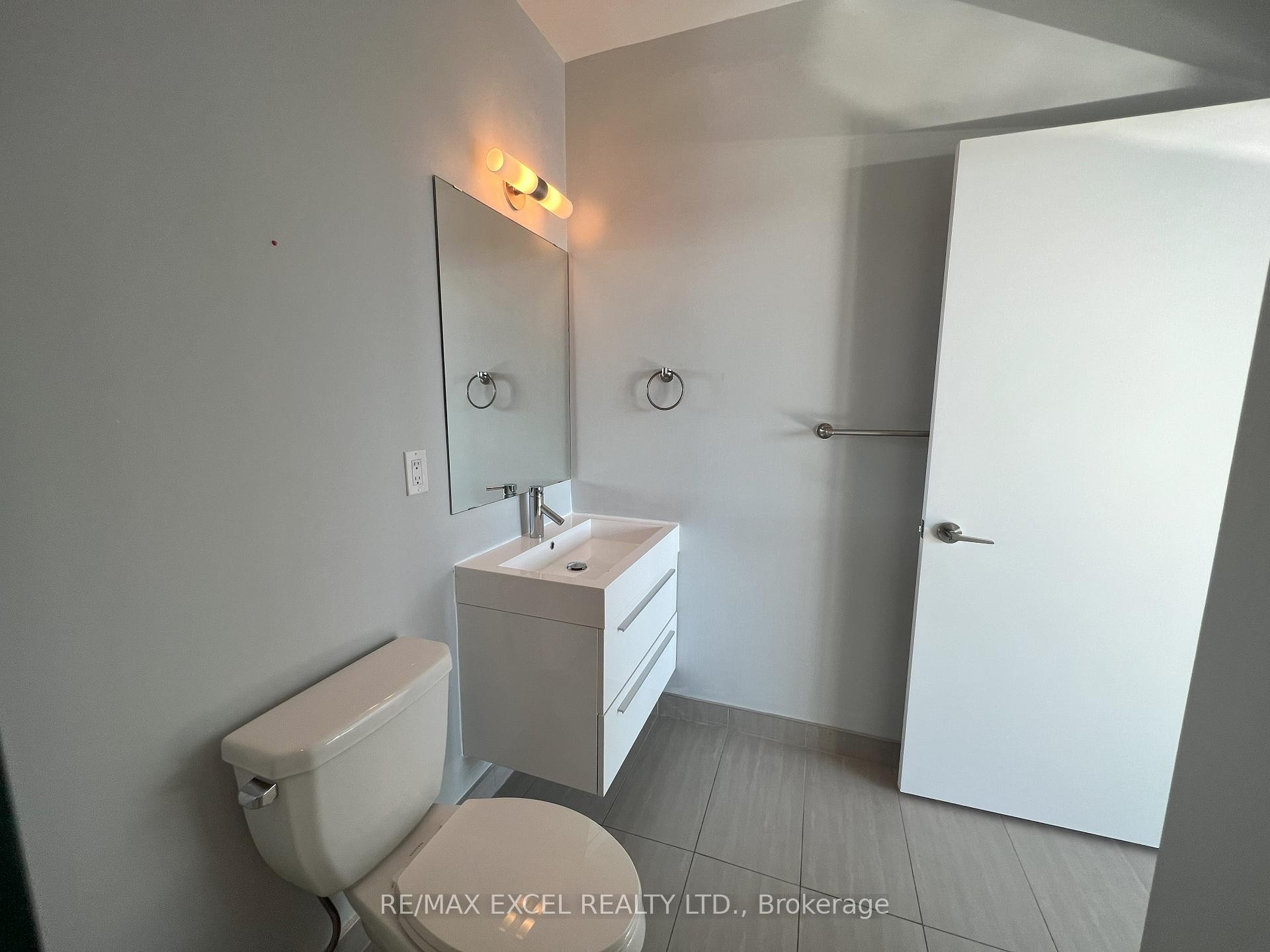 









297


College

Street, 503,
Toronto,




ON
M5T 0C2

