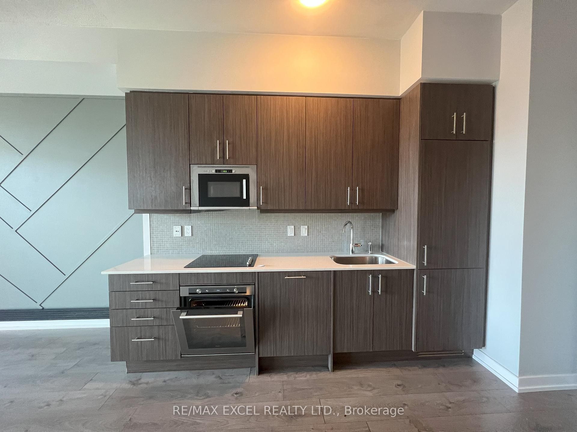 









297


College

Street, 503,
Toronto,




ON
M5T 0C2

