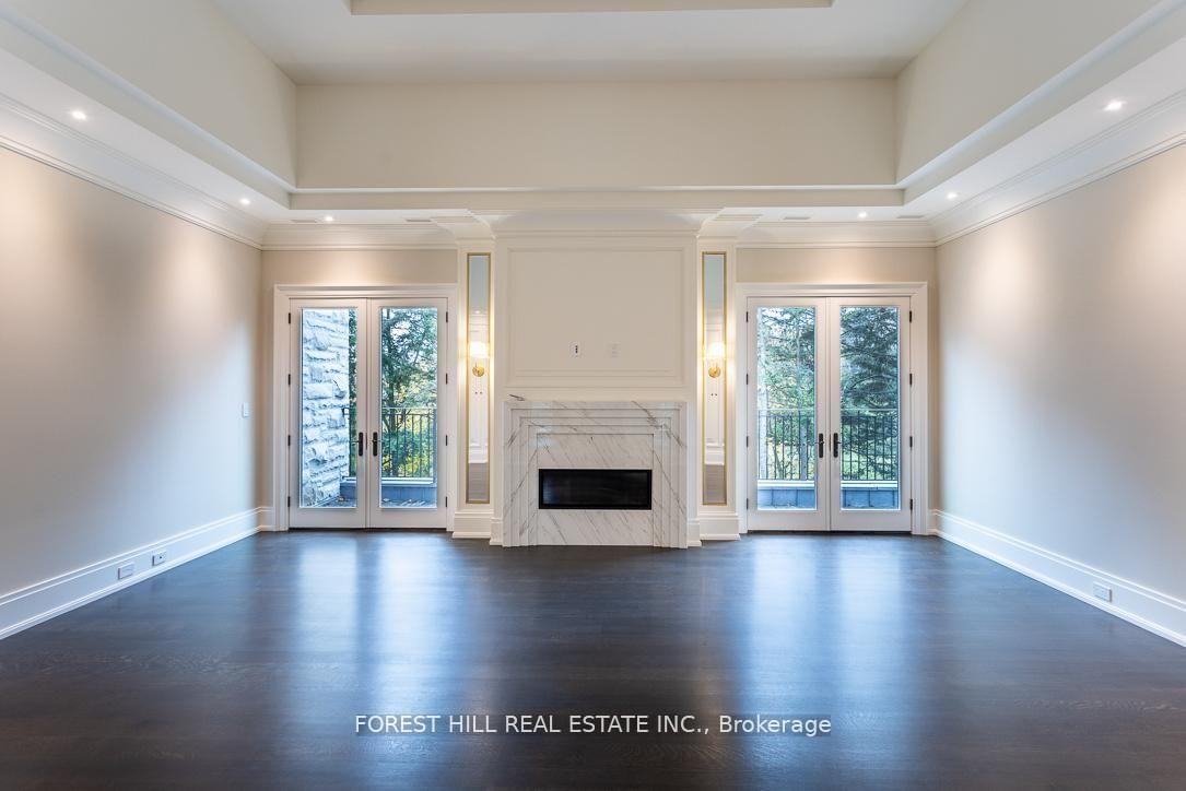 









15


Tudor

Gate,
Toronto,




ON
M2L 1N3

