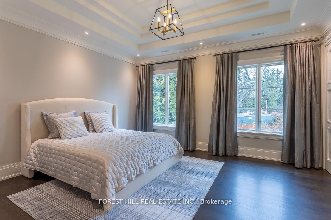 









15


Tudor

Gate,
Toronto,




ON
M2L 1N3

