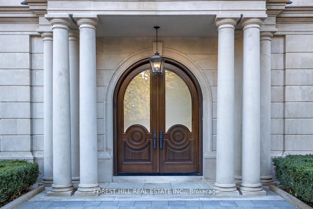 









15


Tudor

Gate,
Toronto,




ON
M2L 1N3

