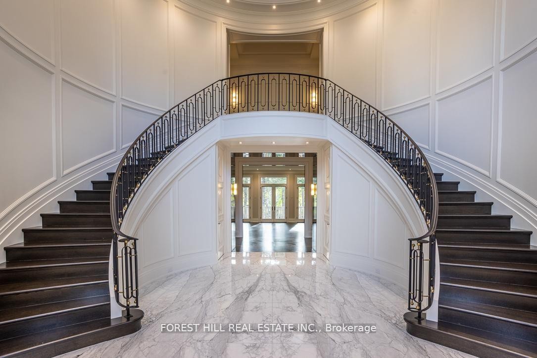 









15


Tudor

Gate,
Toronto,




ON
M2L 1N3

