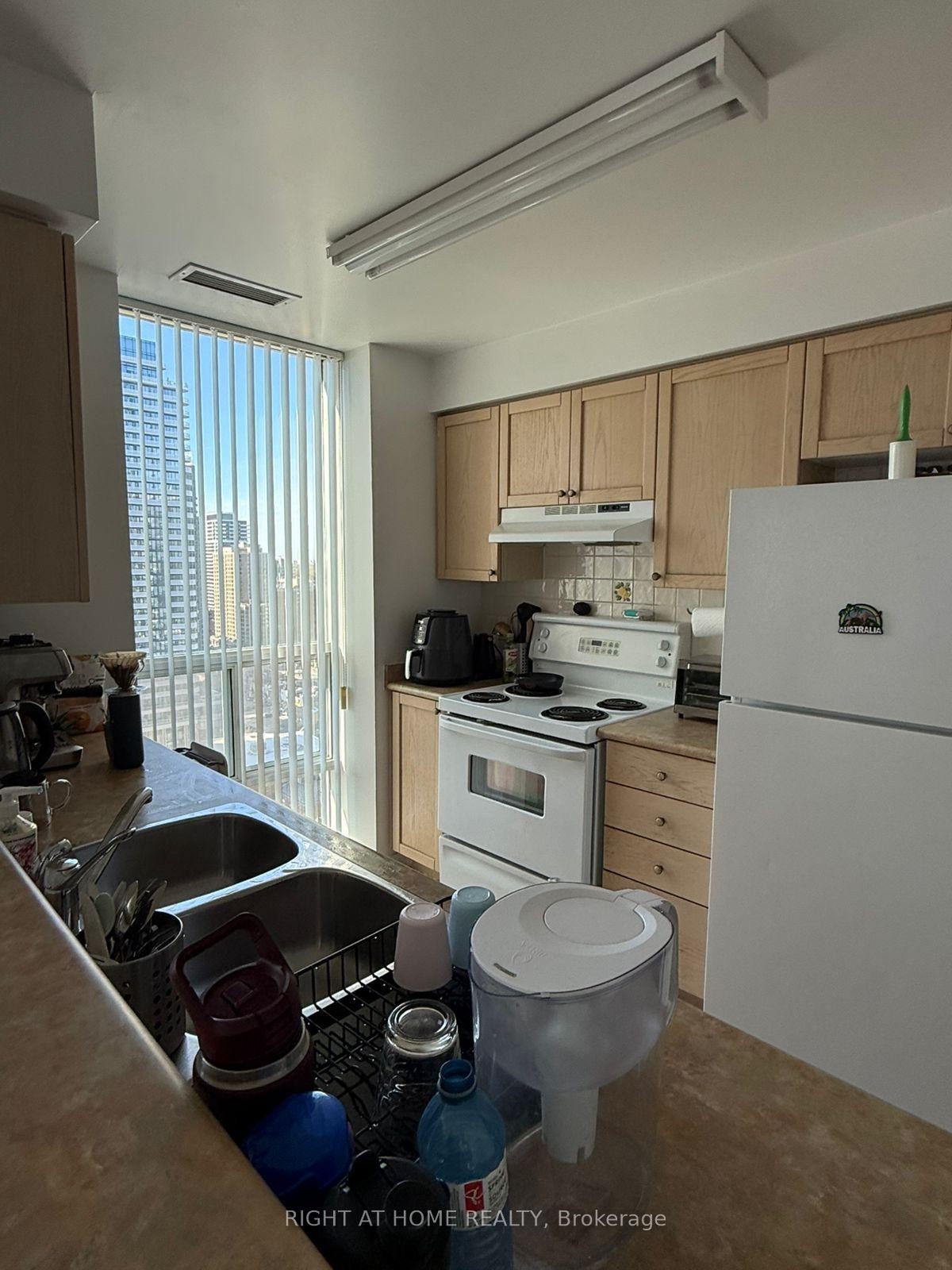 









26


Olive

Avenue North, ph 02,
Toronto,




ON
M2N 7G7


