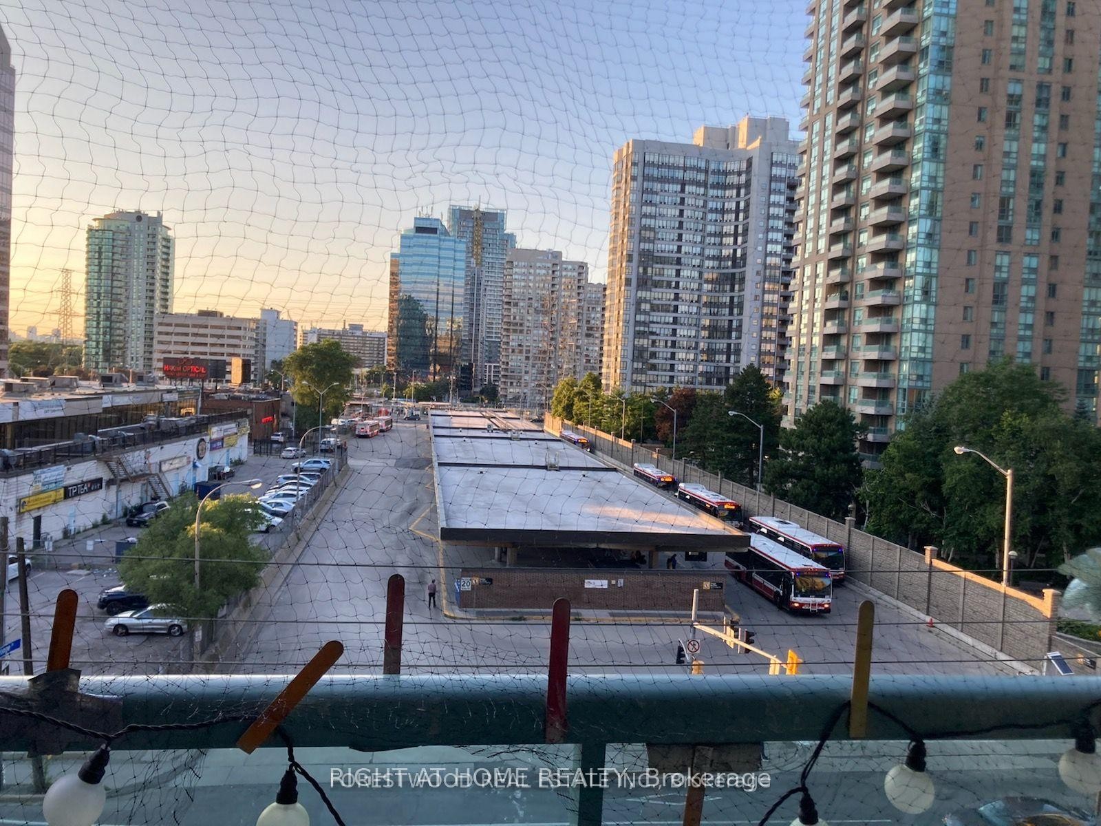 









26


Olive

Avenue North, ph 02,
Toronto,




ON
M2N 7G7

