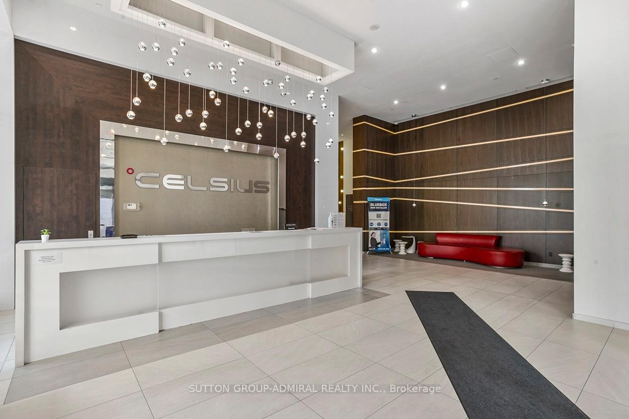 









68


Canterbury

Place, PH09,
Toronto,




ON
M2N 0H8


