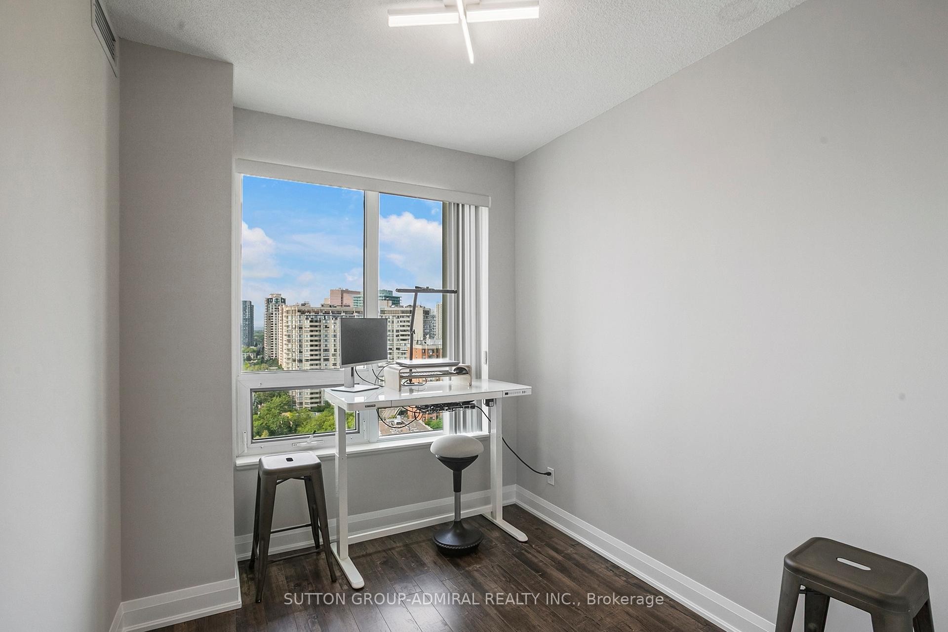 









68


Canterbury

Place, PH09,
Toronto,




ON
M2N 0H8

