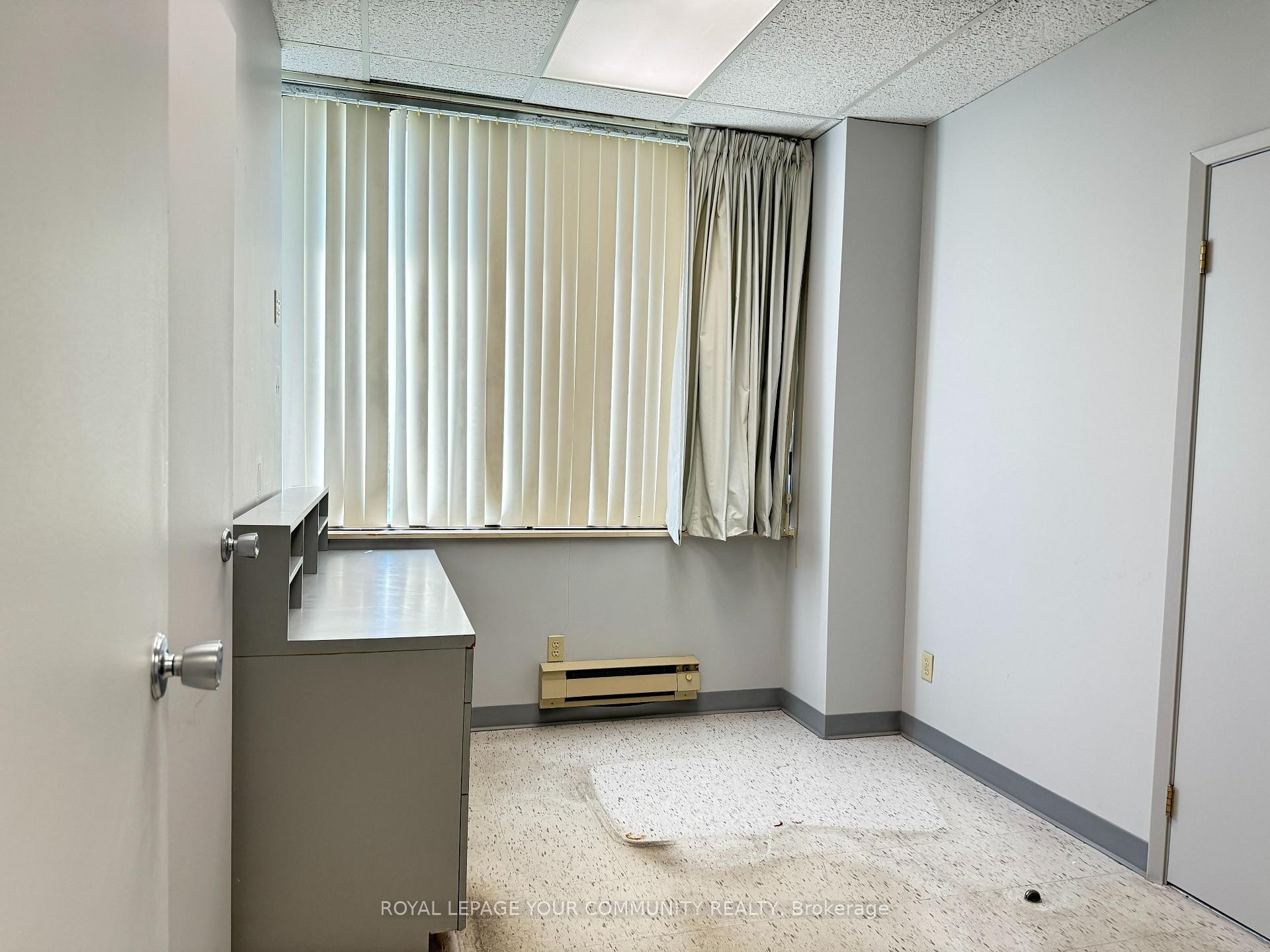 









4040


Finch

Avenue East, 309,
Toronto,




ON
M1S 4V5

