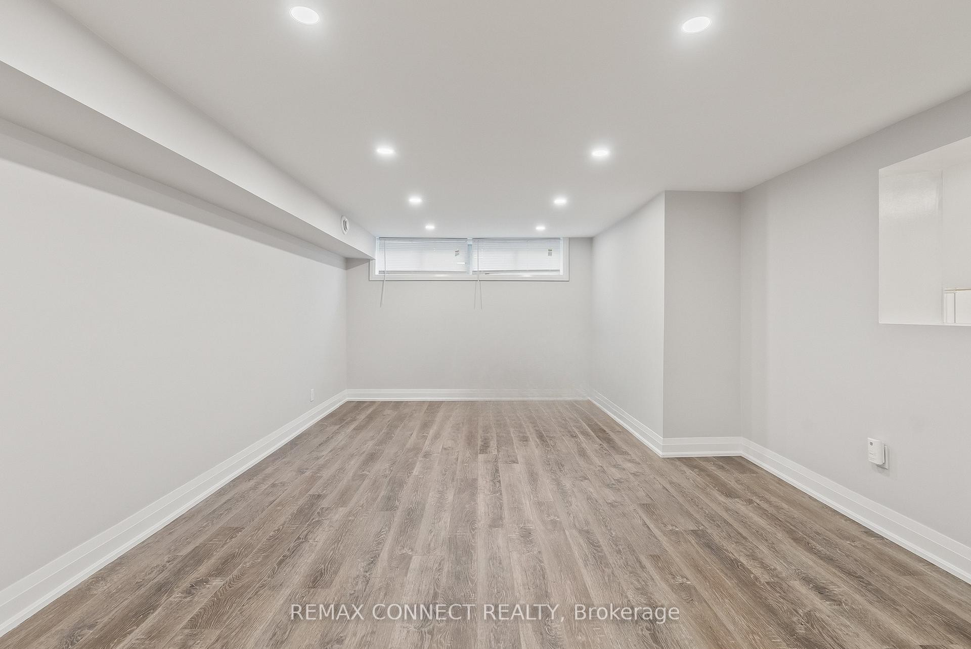 









124


Burcher

Road,
Ajax,




ON
L1S 2R4

