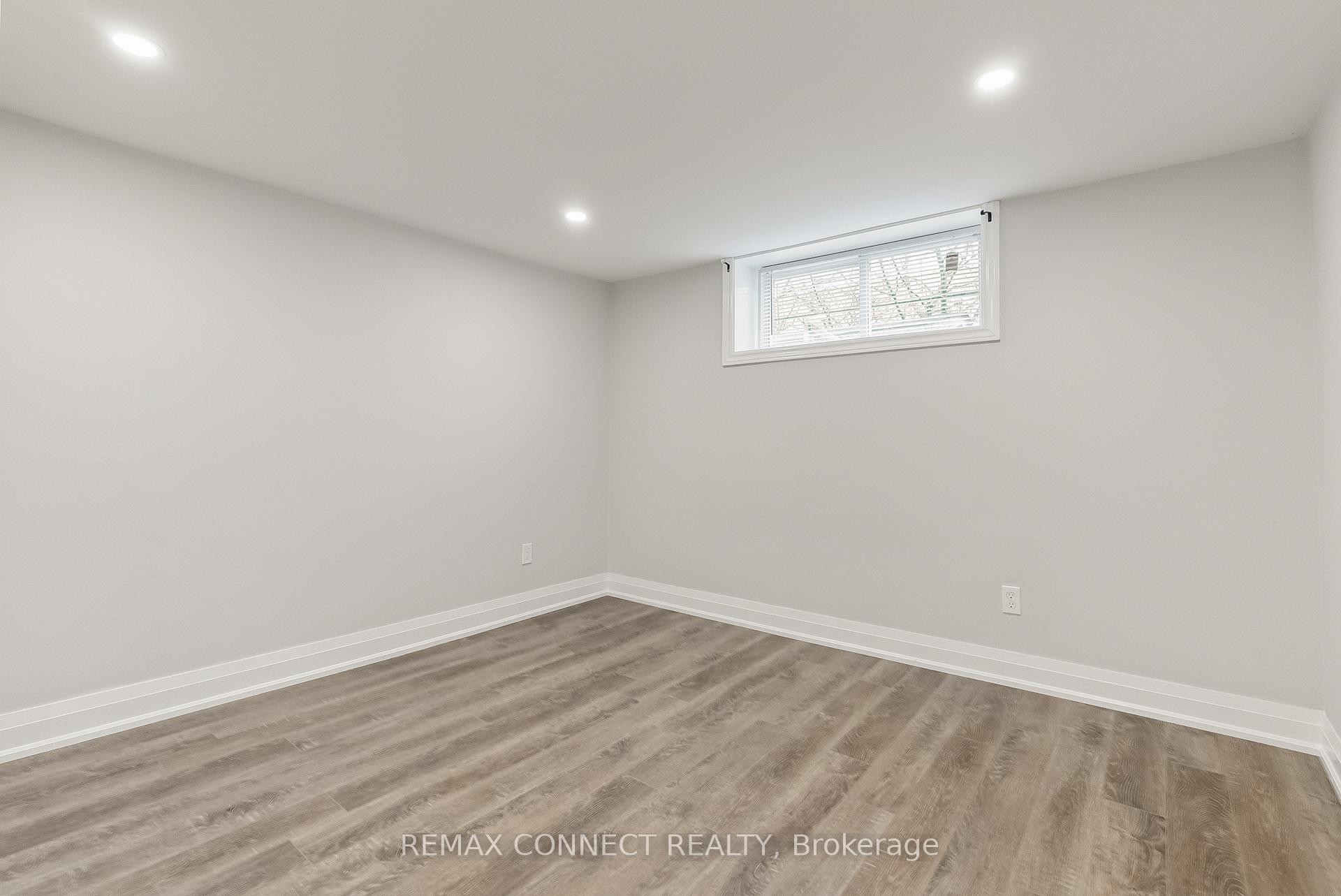 









124


Burcher

Road,
Ajax,




ON
L1S 2R4

