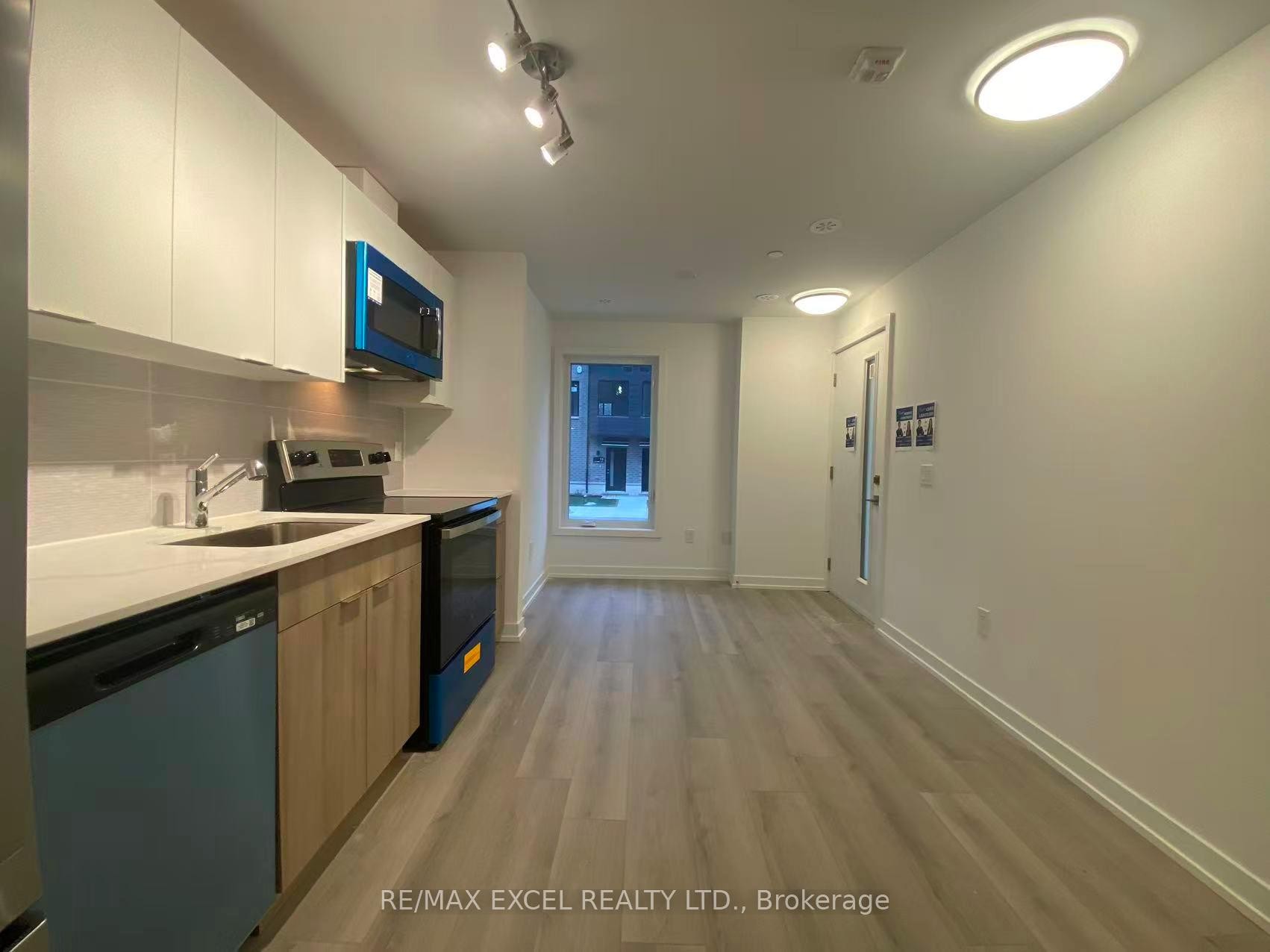 









10


CALAMINT

Lane, 61,
Toronto,




ON
M1W 2H1

