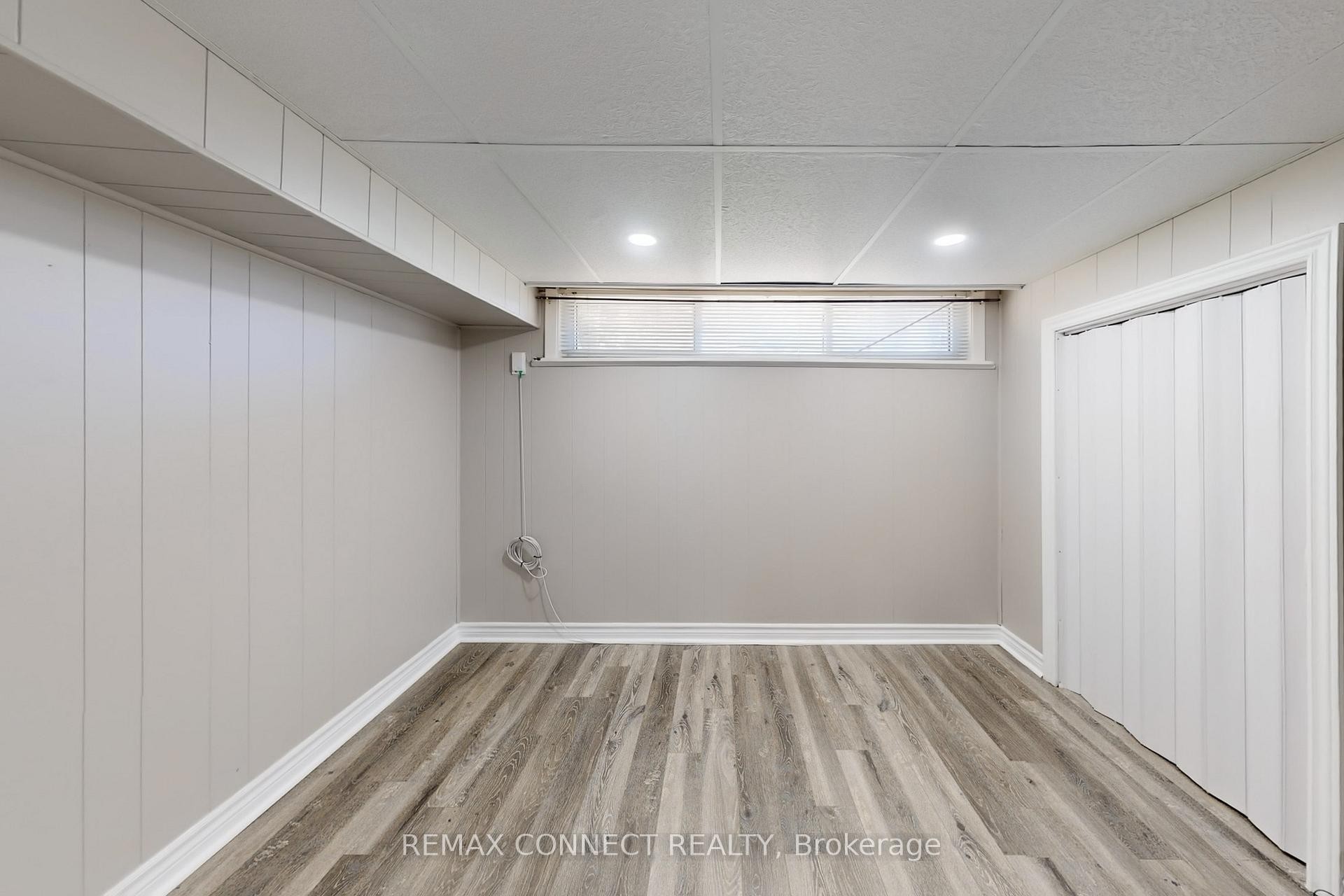 









326


Rosedale

Drive West, Bsmt,
Whitby,




ON
L1N 1Z3

