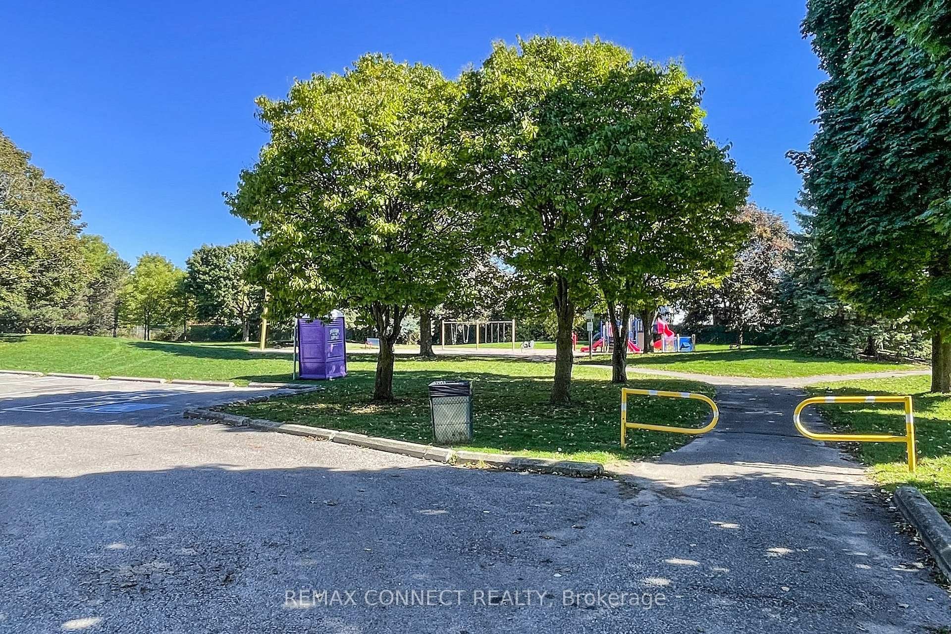 









326


Rosedale

Drive West, Bsmt,
Whitby,




ON
L1N 1Z3

