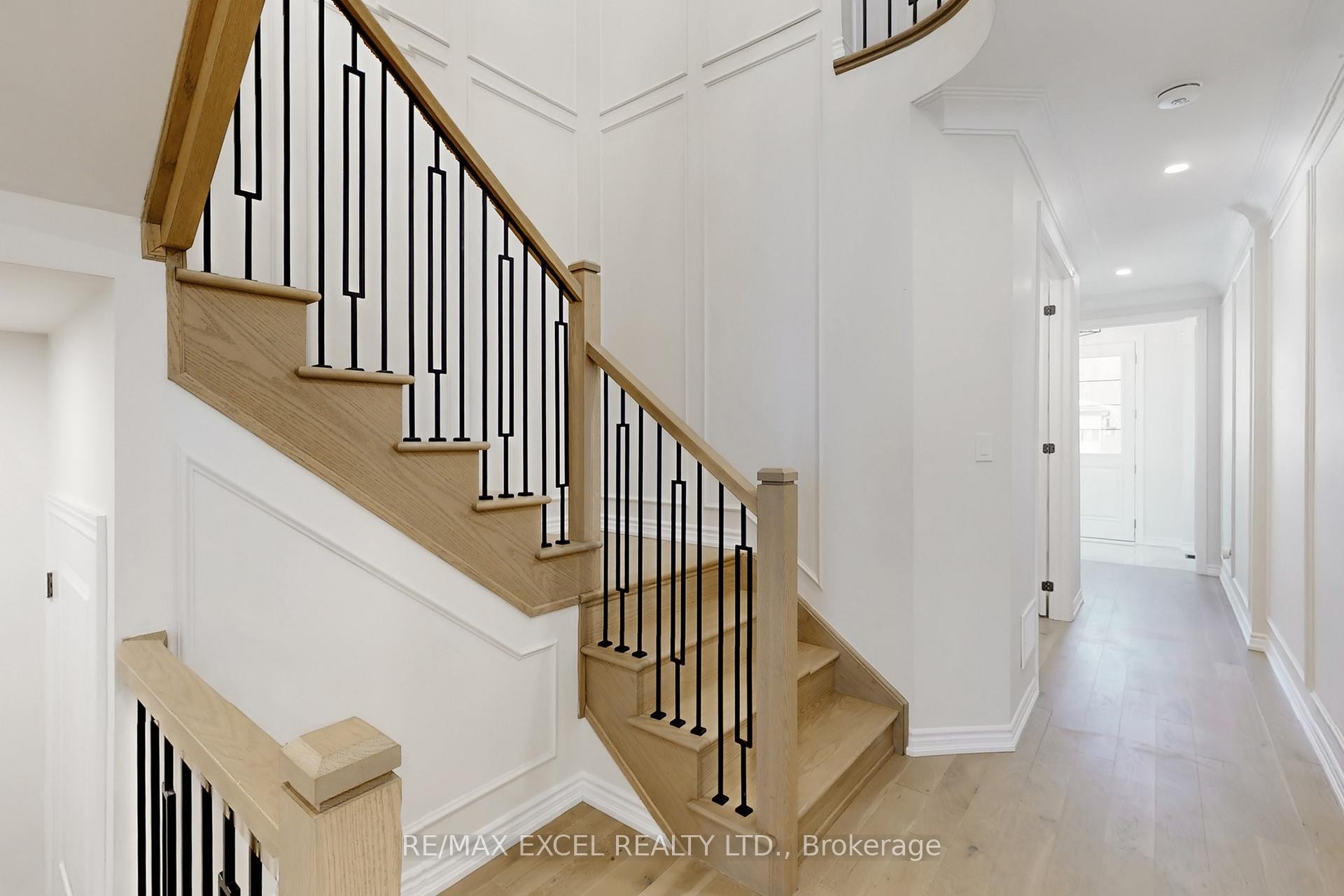 









70


Swordfish

Drive,
Whitby,




ON
L1P 0K5

