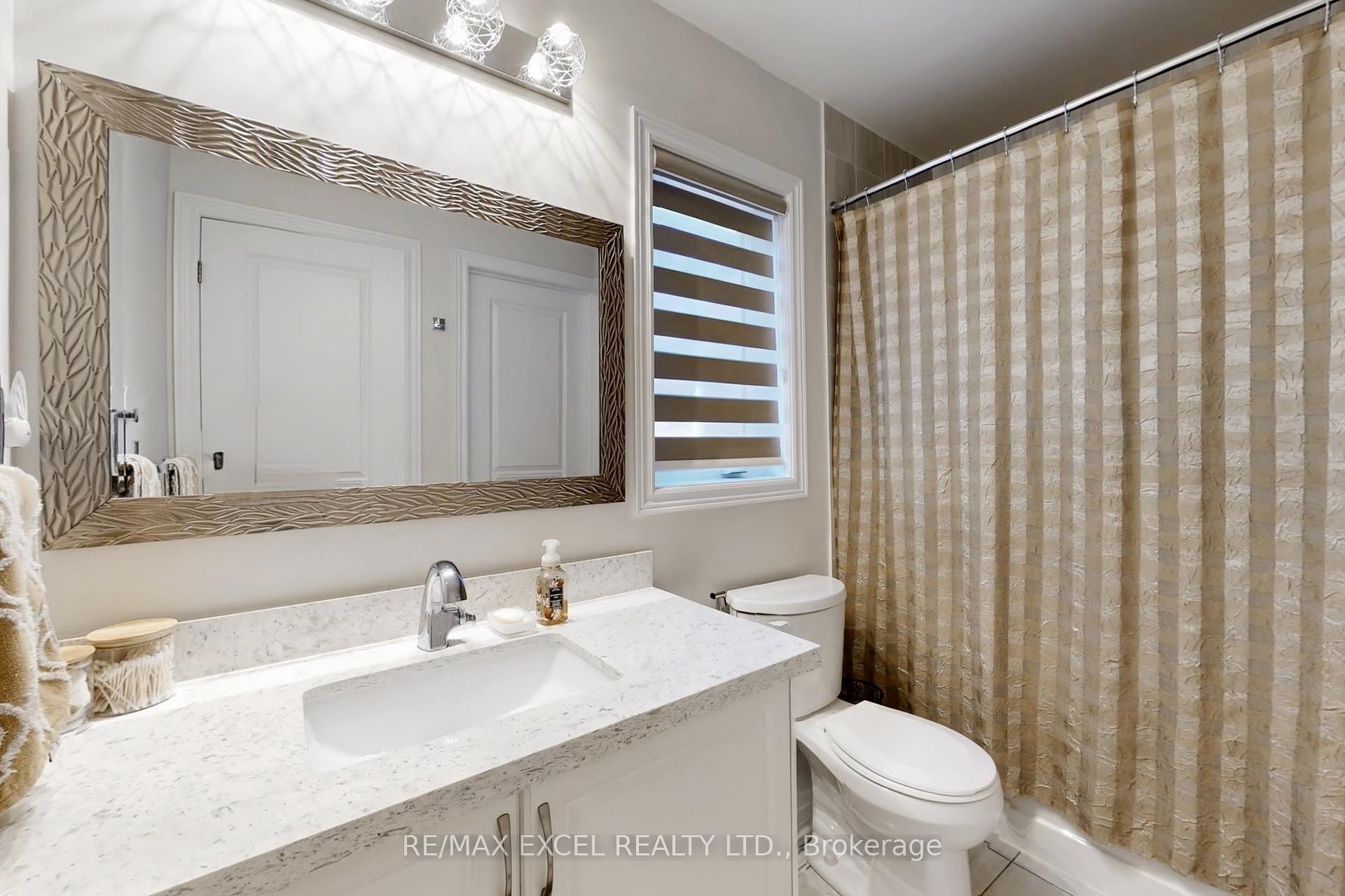 









70


Swordfish

Drive,
Whitby,




ON
L1P 0K5

