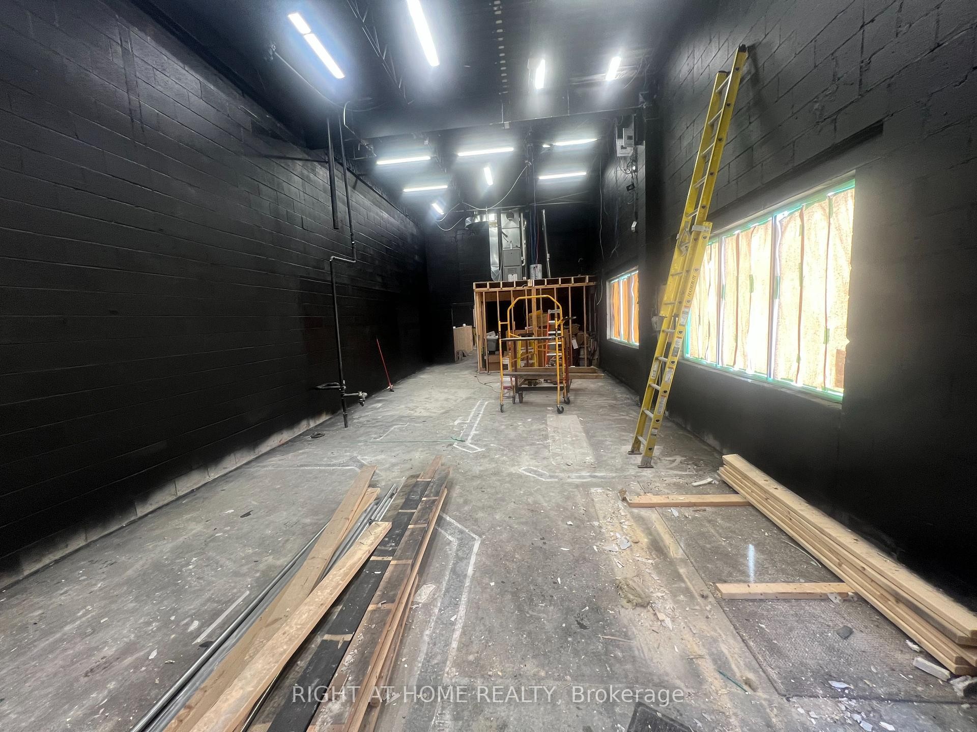 









1895


Clements

Road, 126,
Pickering,




ON
L1W 3V5

