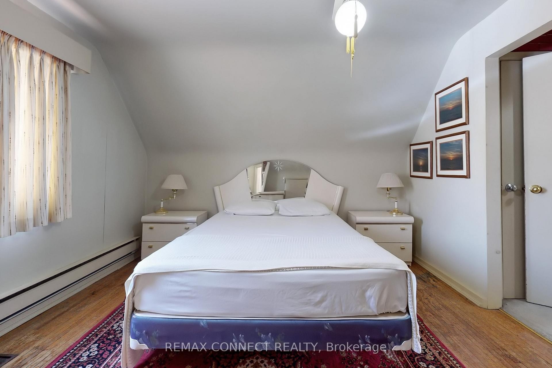 









20


Brinloor

Boulevard,
Toronto,




ON
M1M 1L2

