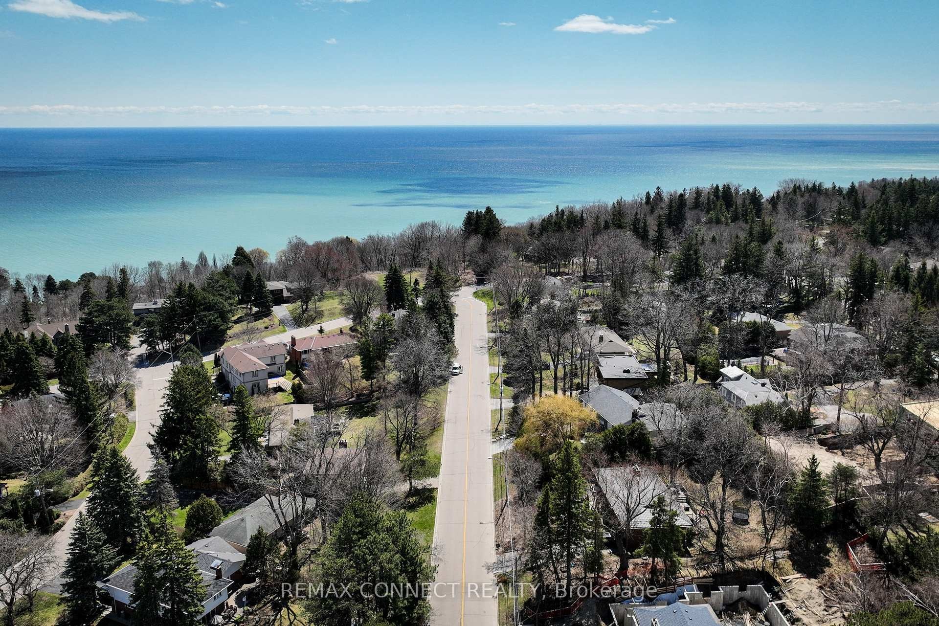 









20


Brinloor

Boulevard,
Toronto,




ON
M1M 1L2

