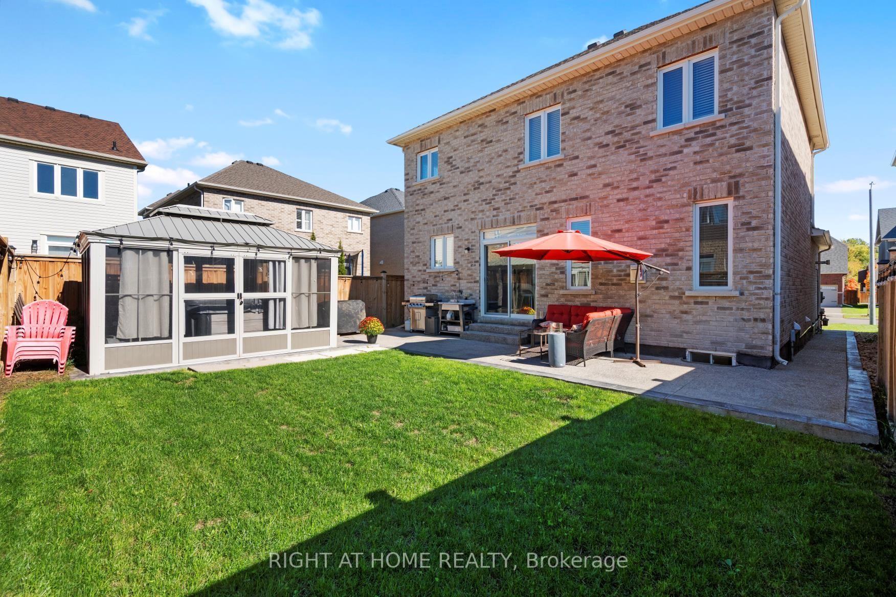 









4


Bill Hutchinson

Crescent,
Clarington,




ON
L1C 7E1


