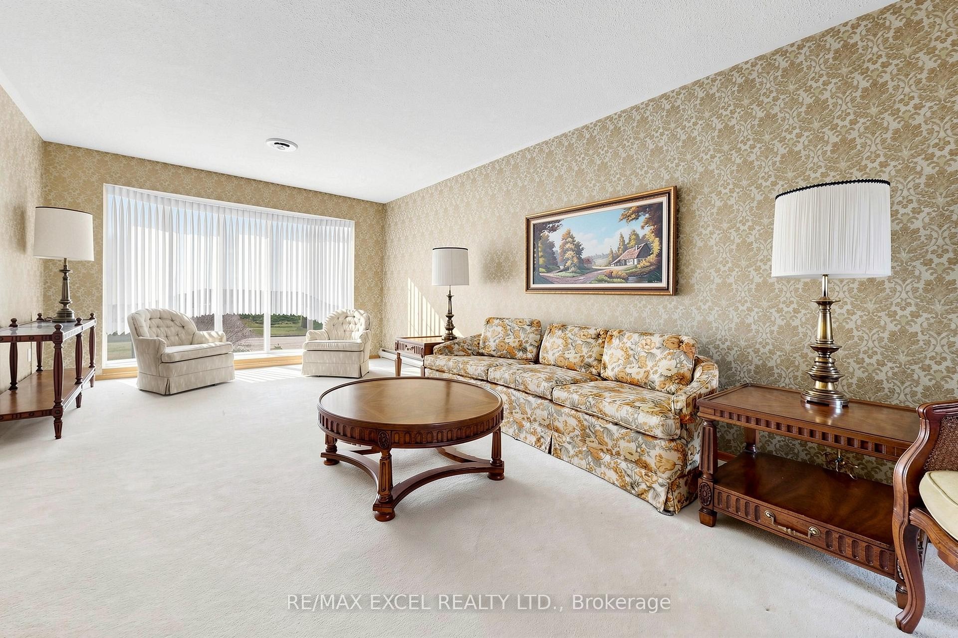 









30


WAKEFIELD

Crescent,
Toronto,




ON
M1W 2C2

