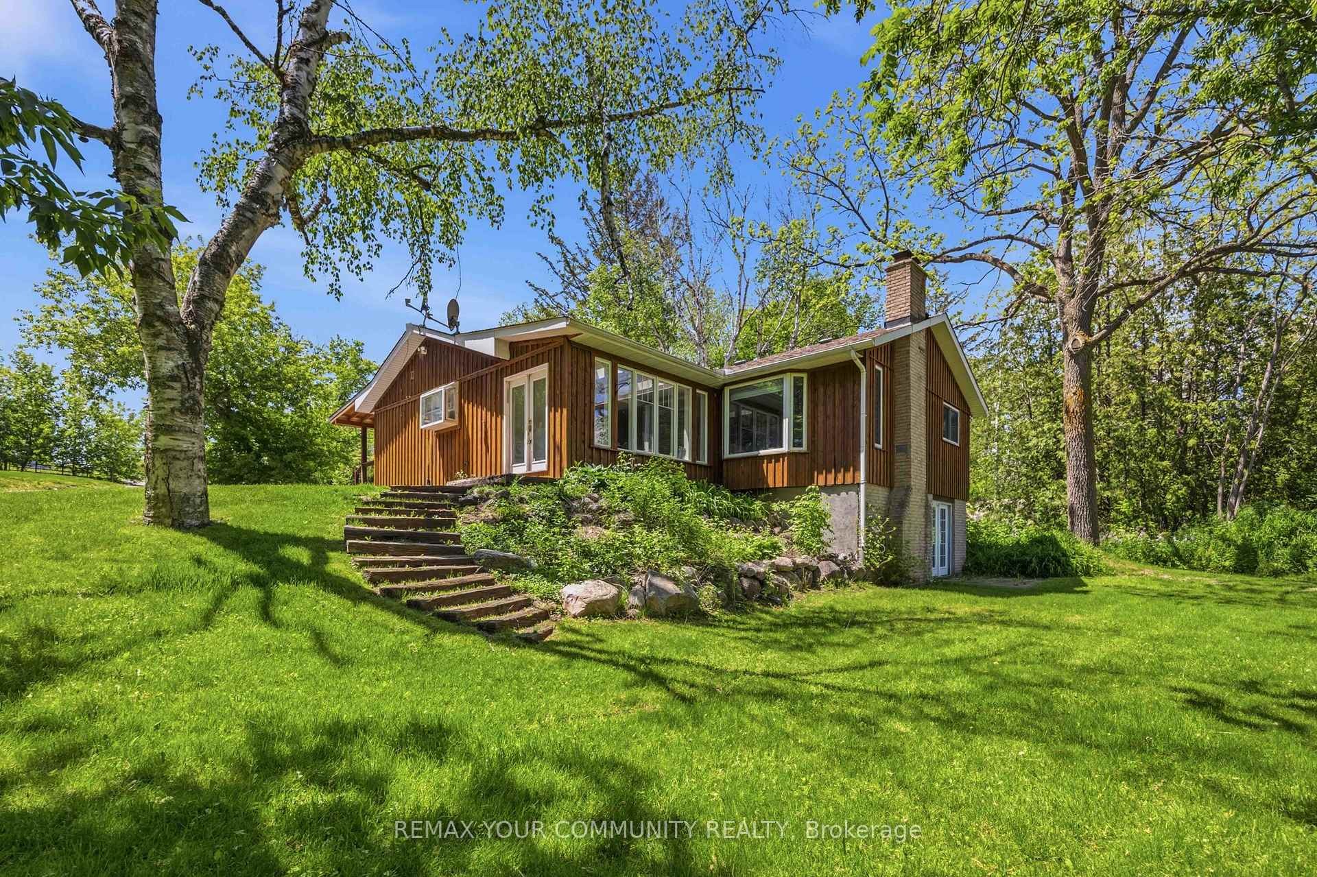 









6680


Coronation

Road,
Whitby,




ON
L1M 1R6

