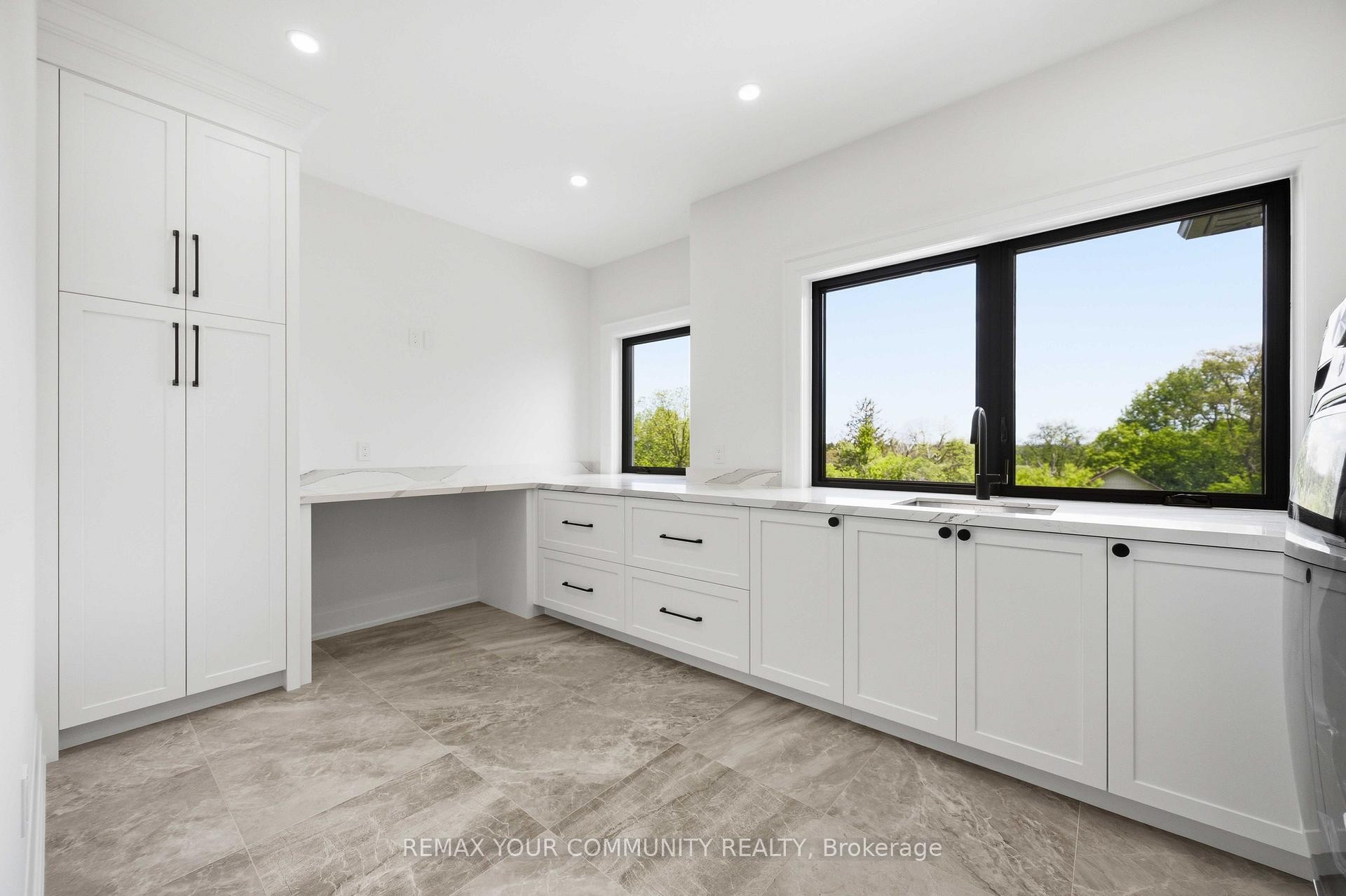 









6680


Coronation

Road,
Whitby,




ON
L1M 1R6

