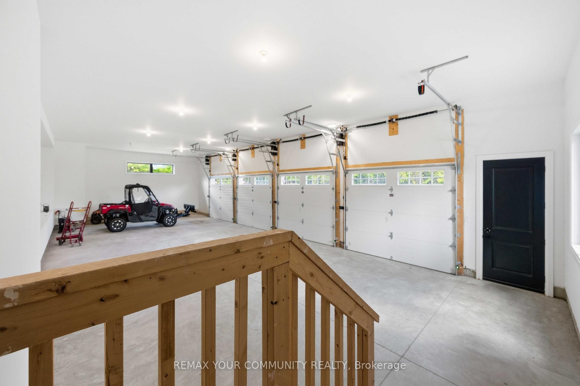 









6680


Coronation

Road,
Whitby,




ON
L1M 1R6

