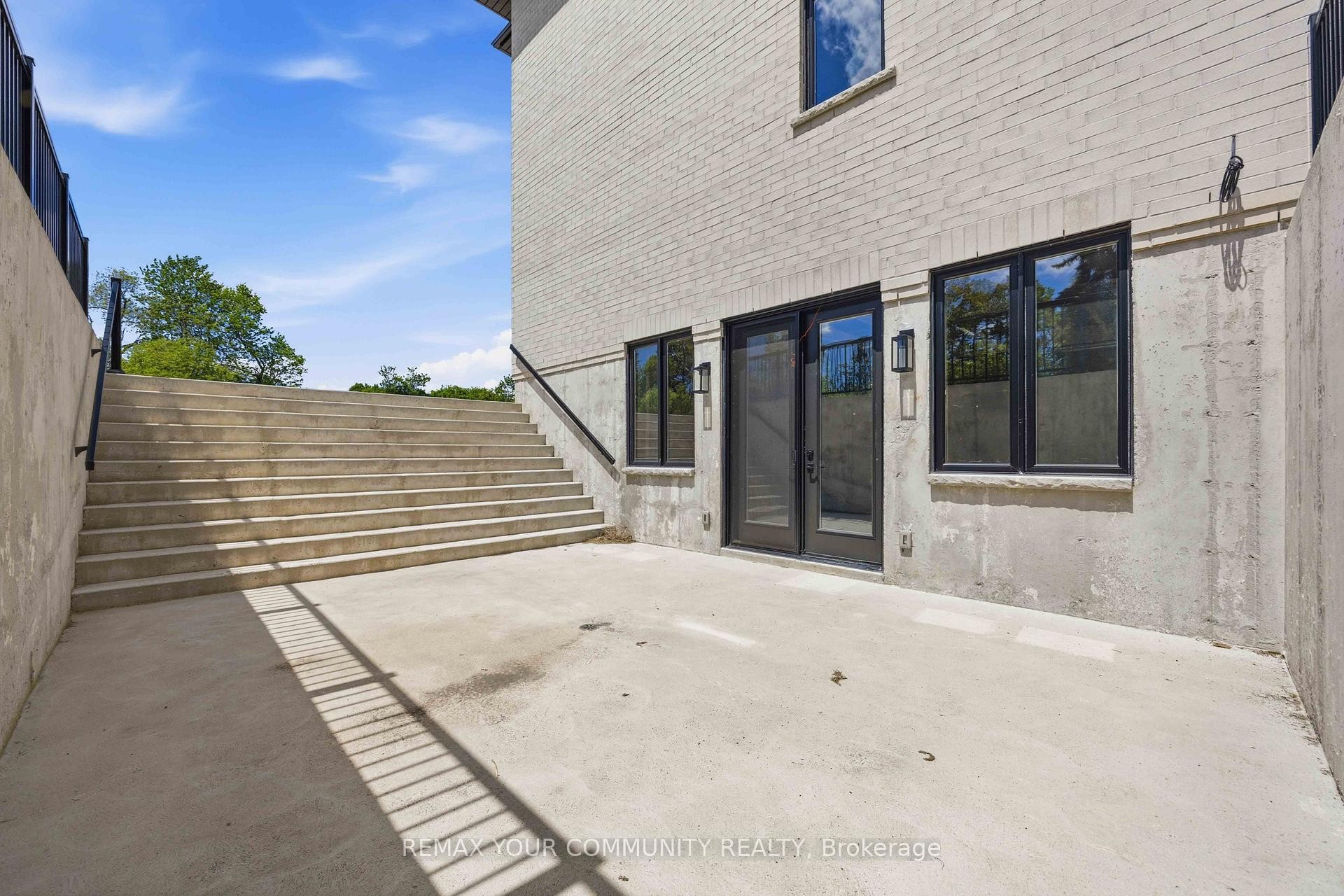 









6680


Coronation

Road,
Whitby,




ON
L1M 1R6

