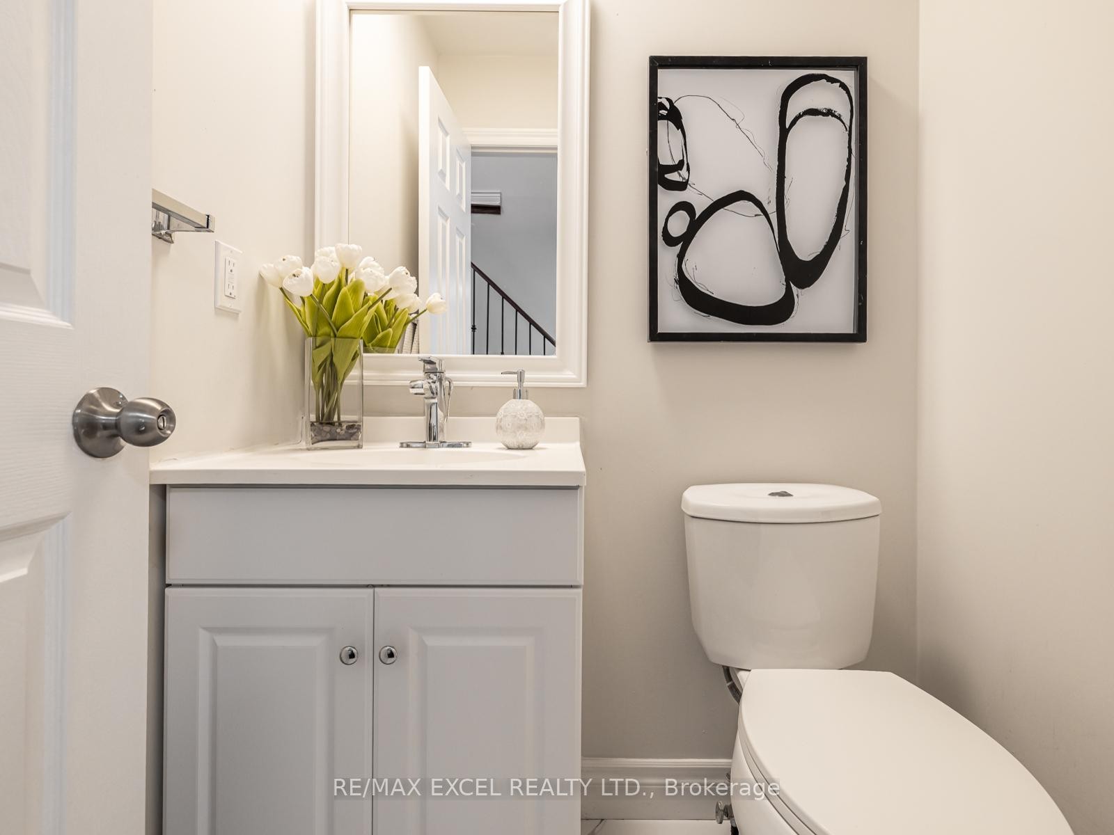 









9


Shadlock

Street,
Markham,




ON
L3S 3E1

