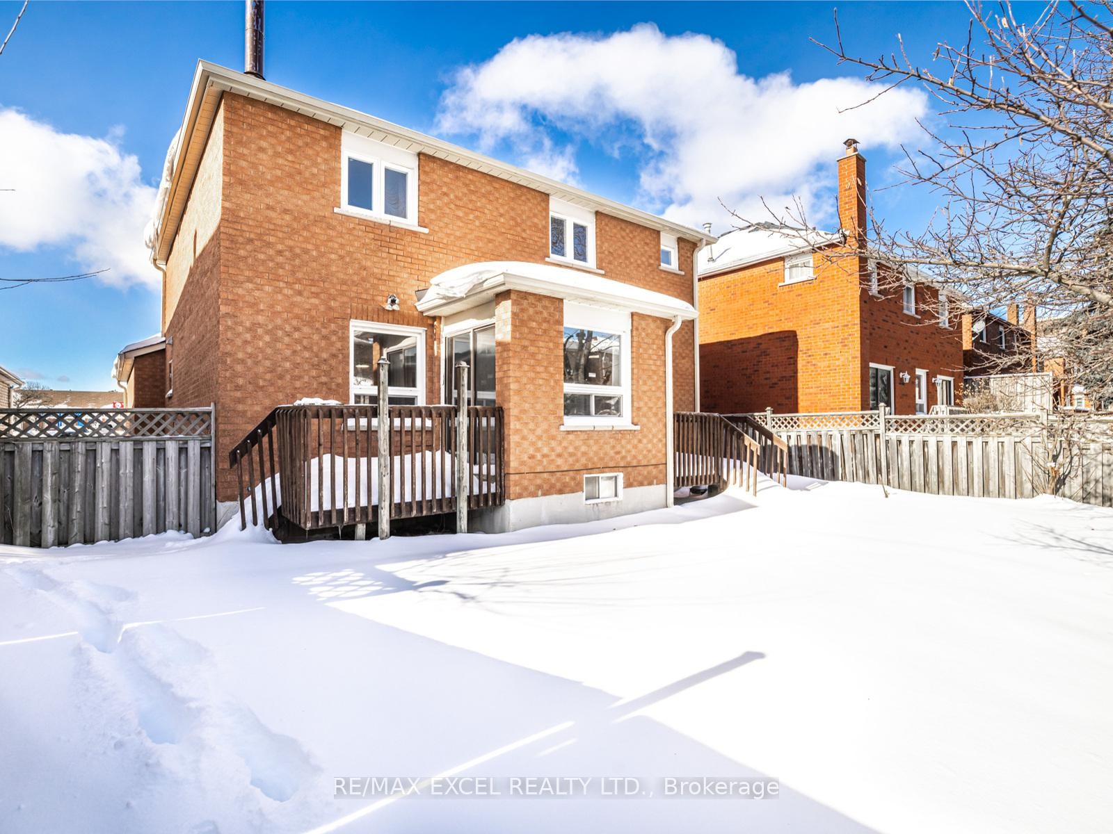 









9


Shadlock

Street,
Markham,




ON
L3S 3E1

