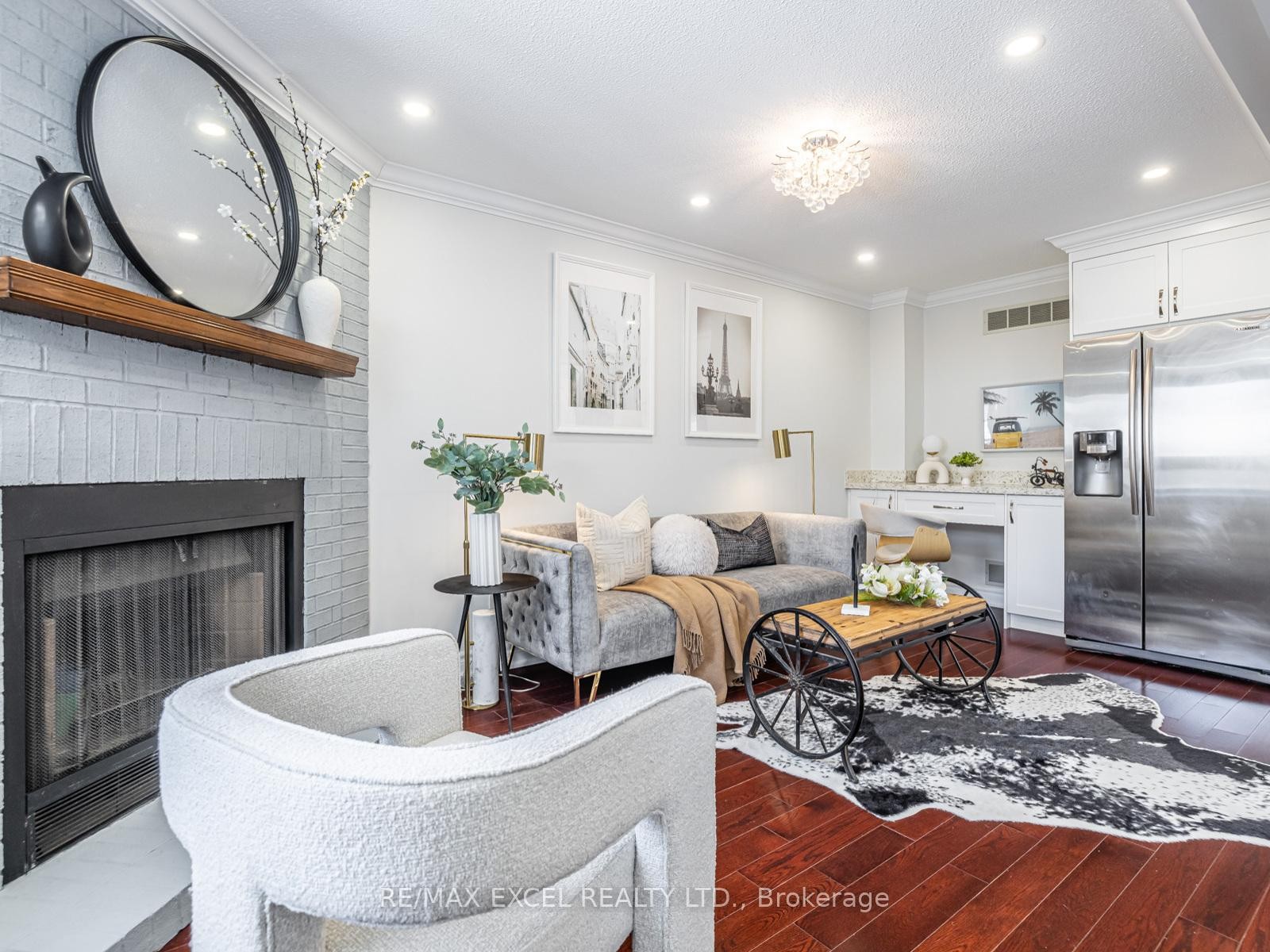 









9


Shadlock

Street,
Markham,




ON
L3S 3E1

