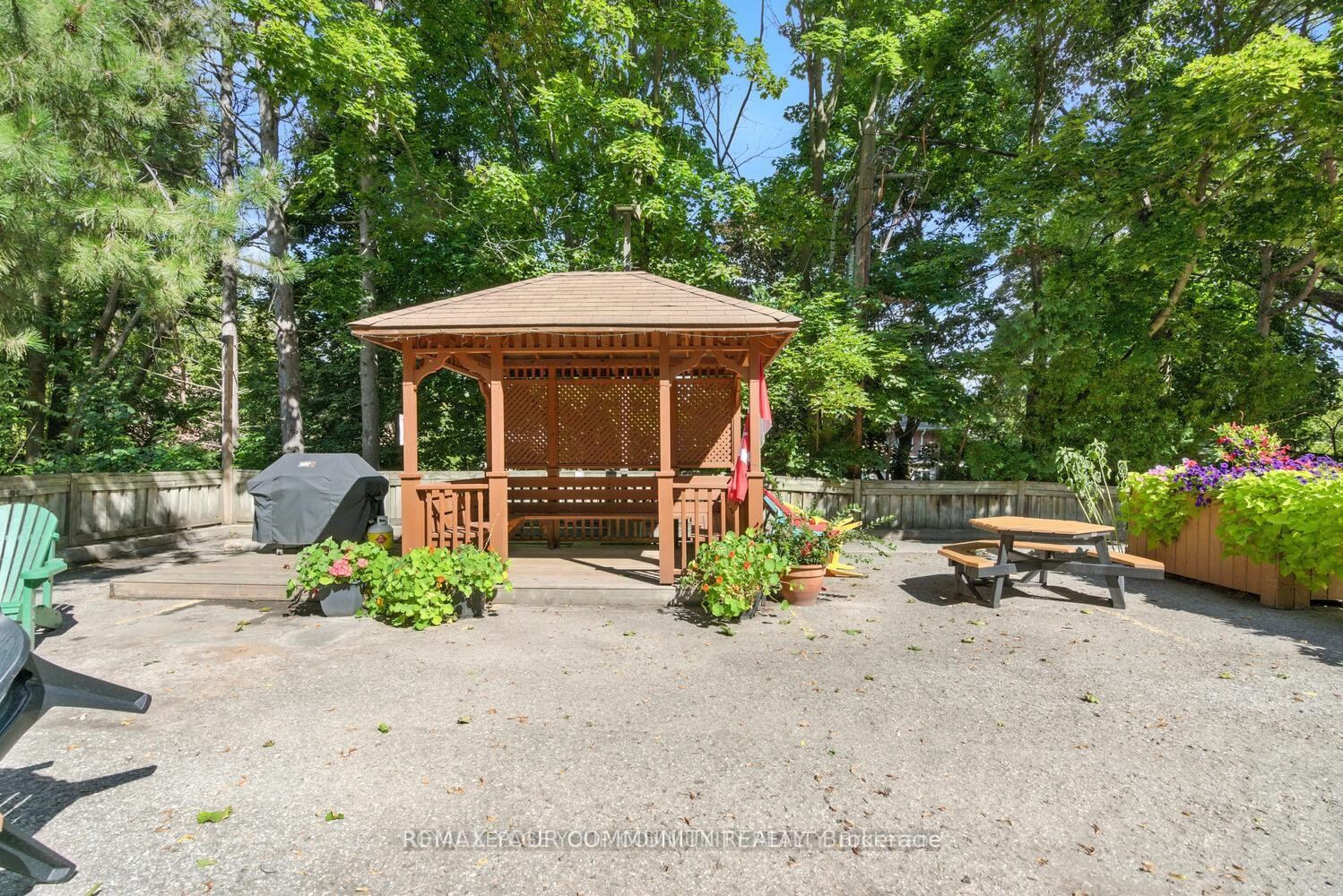 









14924


Yonge

Street, 305,
Aurora,




ON
L4G 6H7


