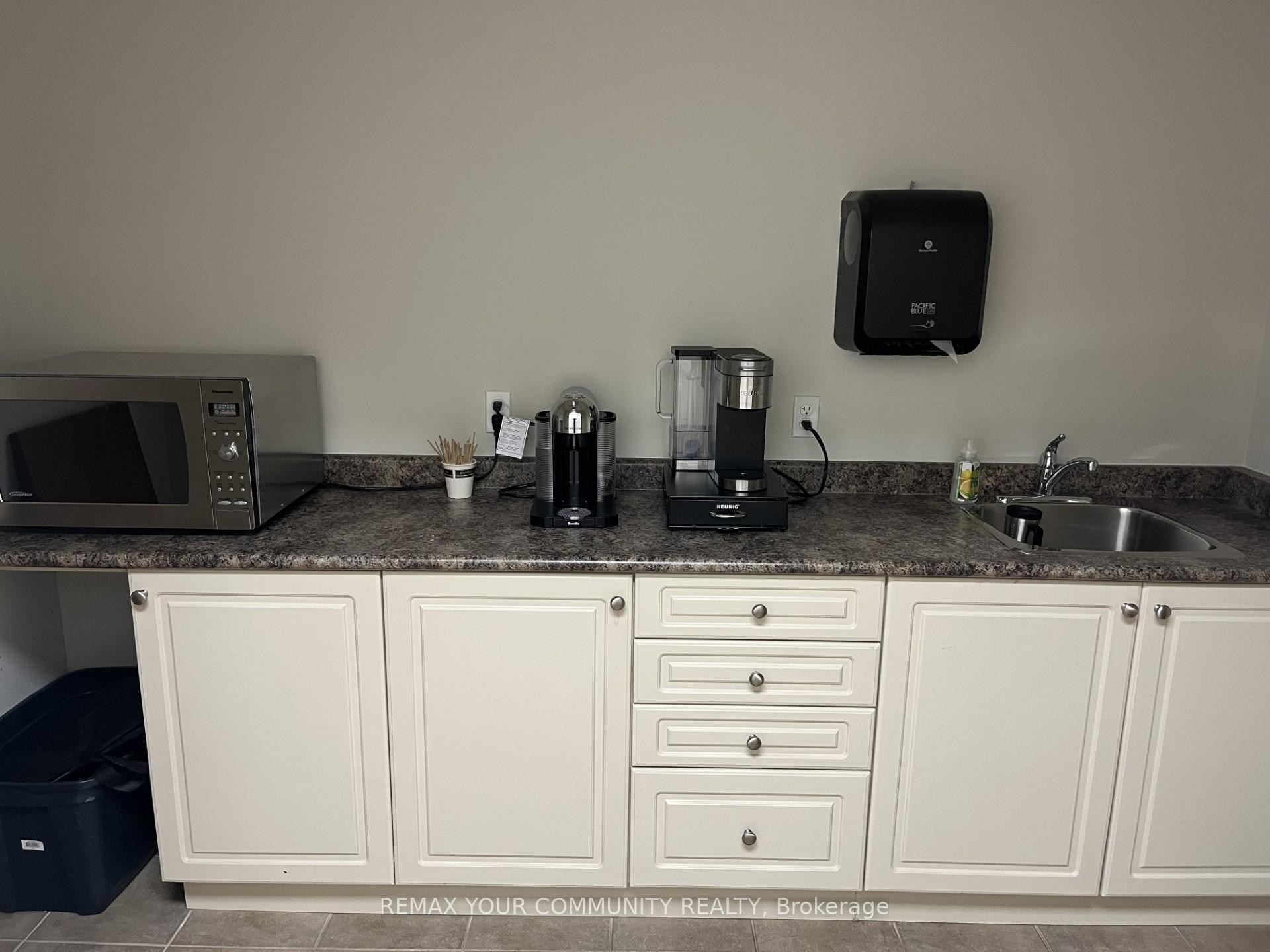 









7550


Highway 27

N/A, 3 & 4,
Vaughan,




ON
L4H 0S2

