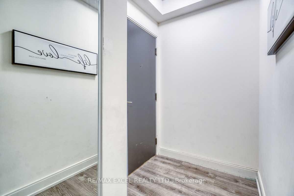 









9608


Yonge

Street, 202A,
Richmond Hill,




ON
L4C 0X4

