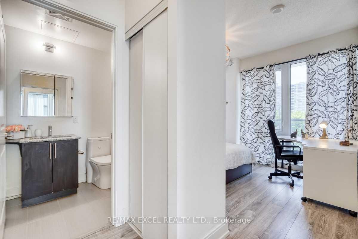 









9608


Yonge

Street, 202A,
Richmond Hill,




ON
L4C 0X4

