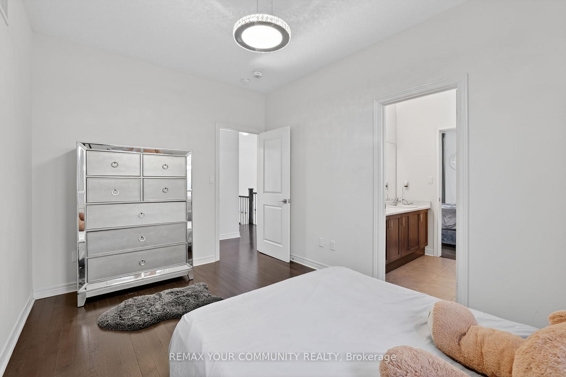 









31


Tay

Boulevard,
Bradford West Gwillimbury,




ON
L3Z 0W5


