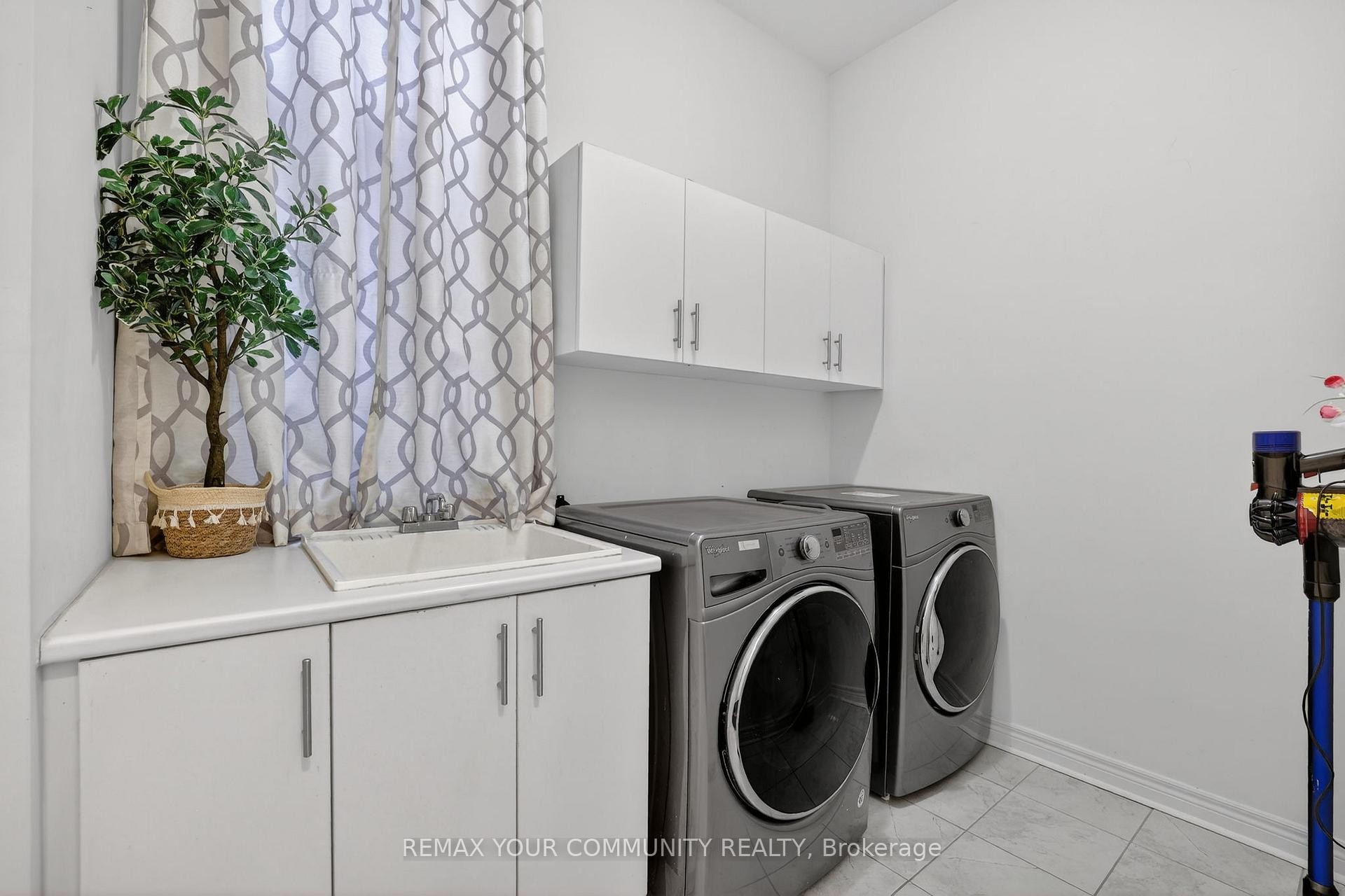 









31


Tay

Boulevard,
Bradford West Gwillimbury,




ON
L3Z 0W5

