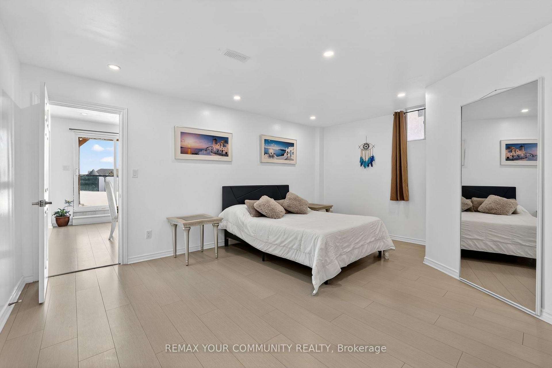 









31


Tay

Boulevard,
Bradford West Gwillimbury,




ON
L3Z 0W5


